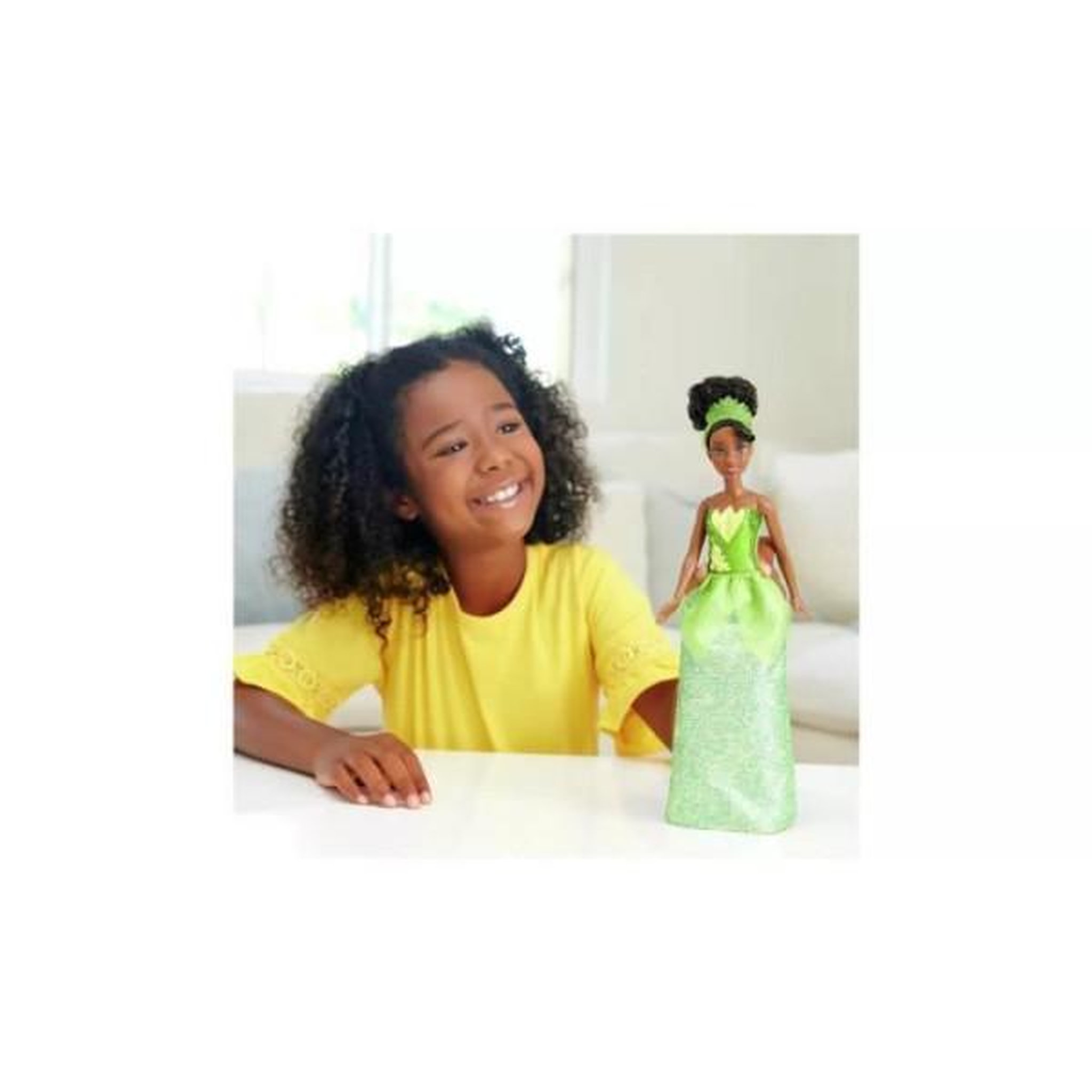 Voir la diapositive 4 : DISNEY PRINCESS Tiana Poupée 29 cm, Mattel Poupée Disney Princesses habillage et accessoires HLW04
