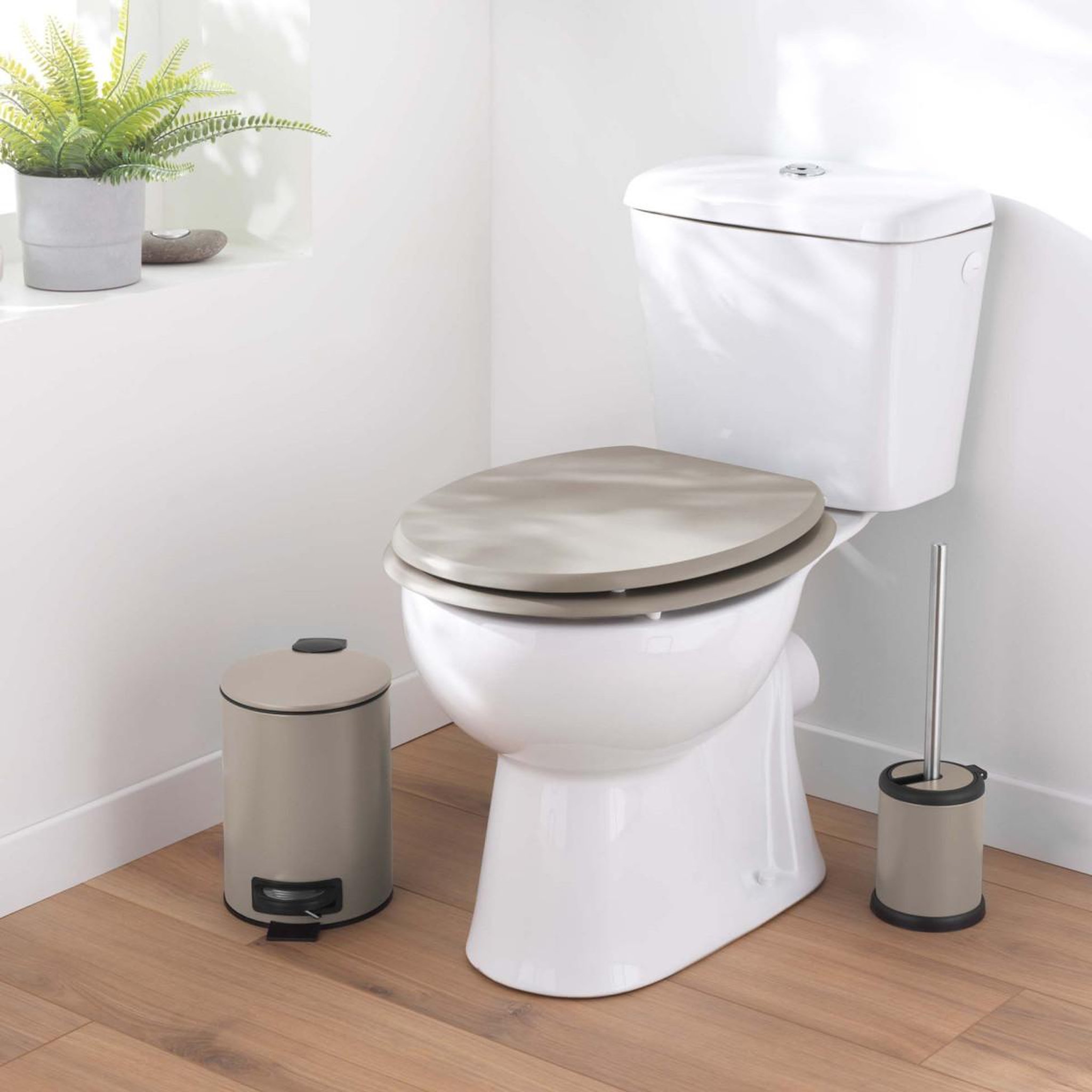 Voir la diapositive 3 : Douceur d'Intérieur Brosse wc en métal  matteis  38cm taupe
