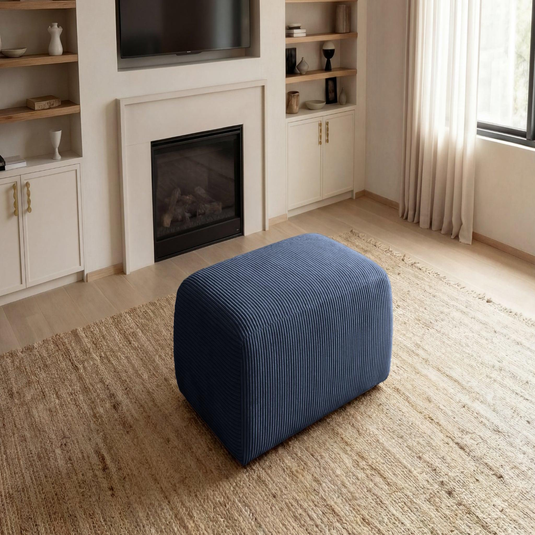 Voir la diapositive 2 : CASANOVA PARIS Sacha - pouf en velours côtelé 105x57x40
