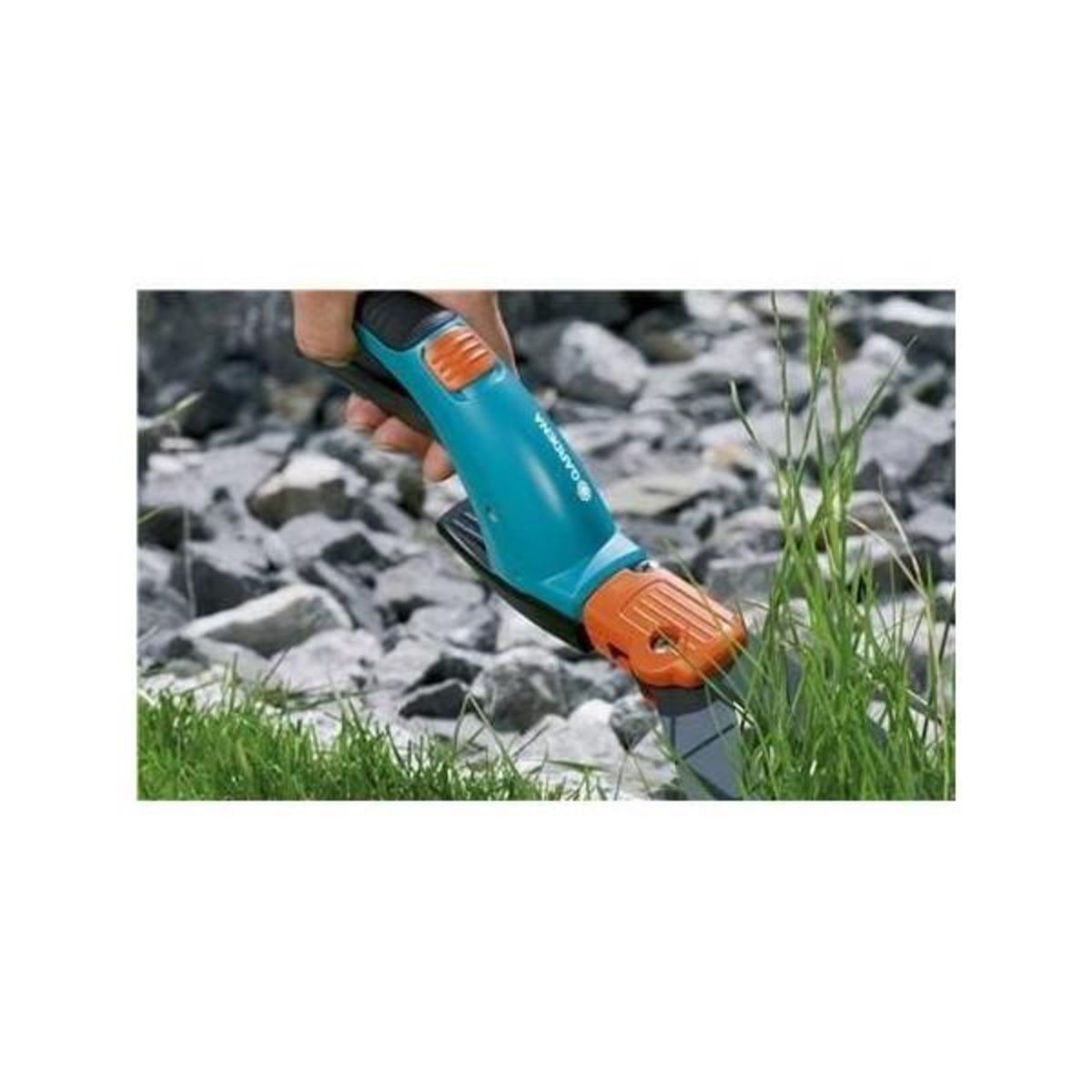 Gardena GARDENA Cisailles a gazon orientable Comfort – Lames ondulées 360° – Patin de guidage – Revetement antiadhérence