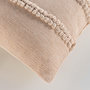 Voir la diapositive 3 : Paris Prix Coussin Déco  Hilary  45x45cm Naturel