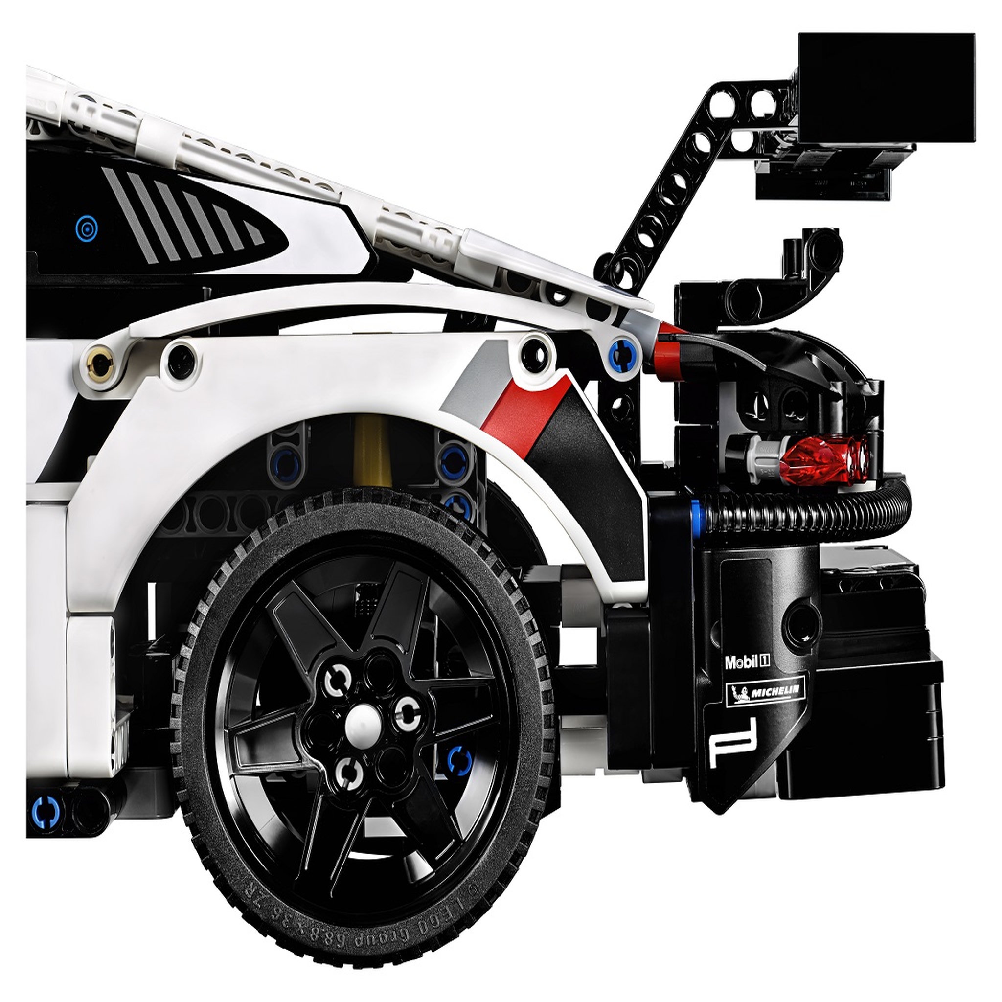 Voir la diapositive 6 : LEGO Technic 42096 - Porsche 911 RSR