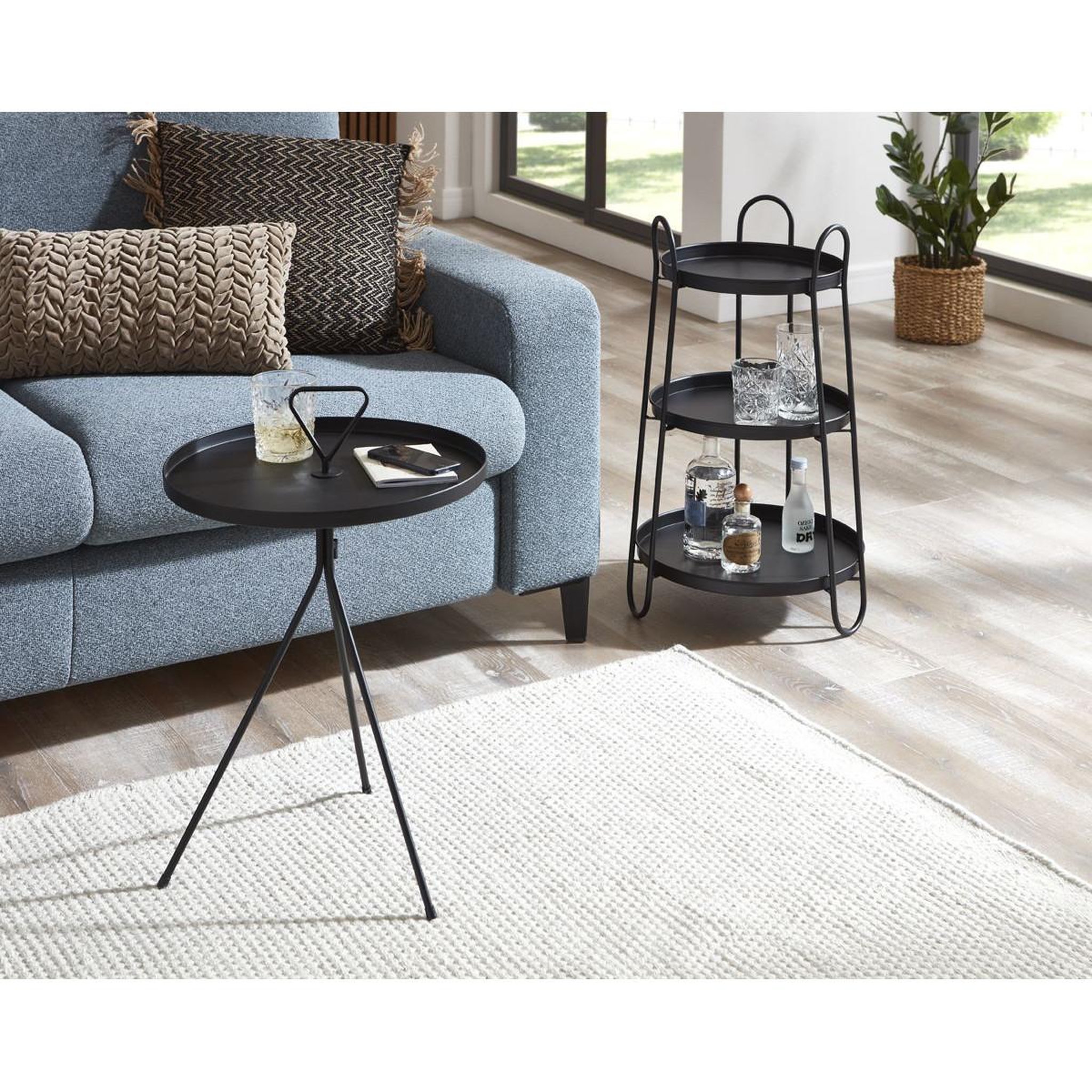 Voir la diapositive 3 : Paris Prix Table d'appoint 3 niveaux déco  regina  72cm noir