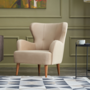 Voir la diapositive 2 : CONCEPT USINE Fauteuil en velours beige avec accoudoirs SMITH