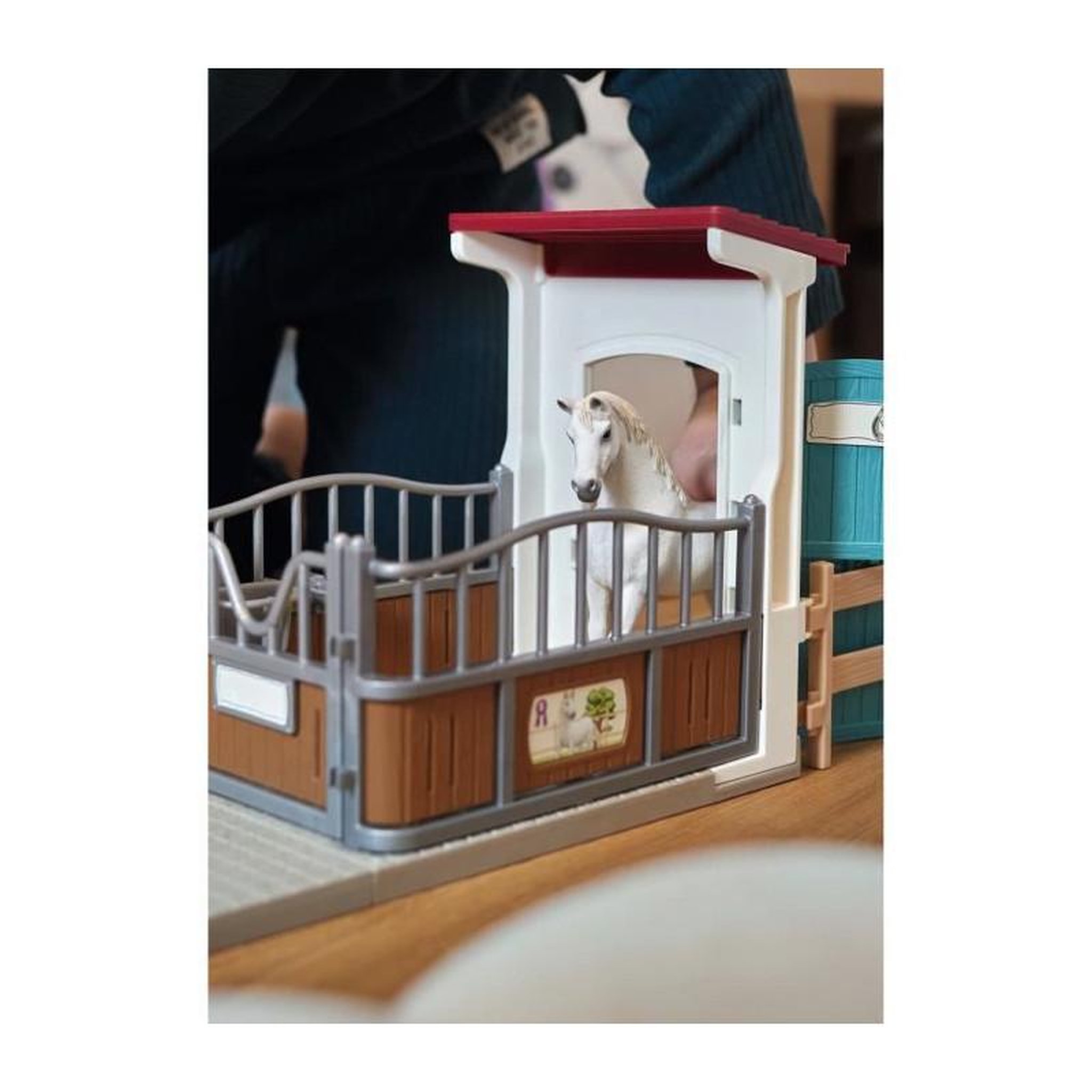 Voir la diapositive 2 : Schleich Extension Box pour chevaux - SCHLEICH - 42569 - A partir de 5 ans