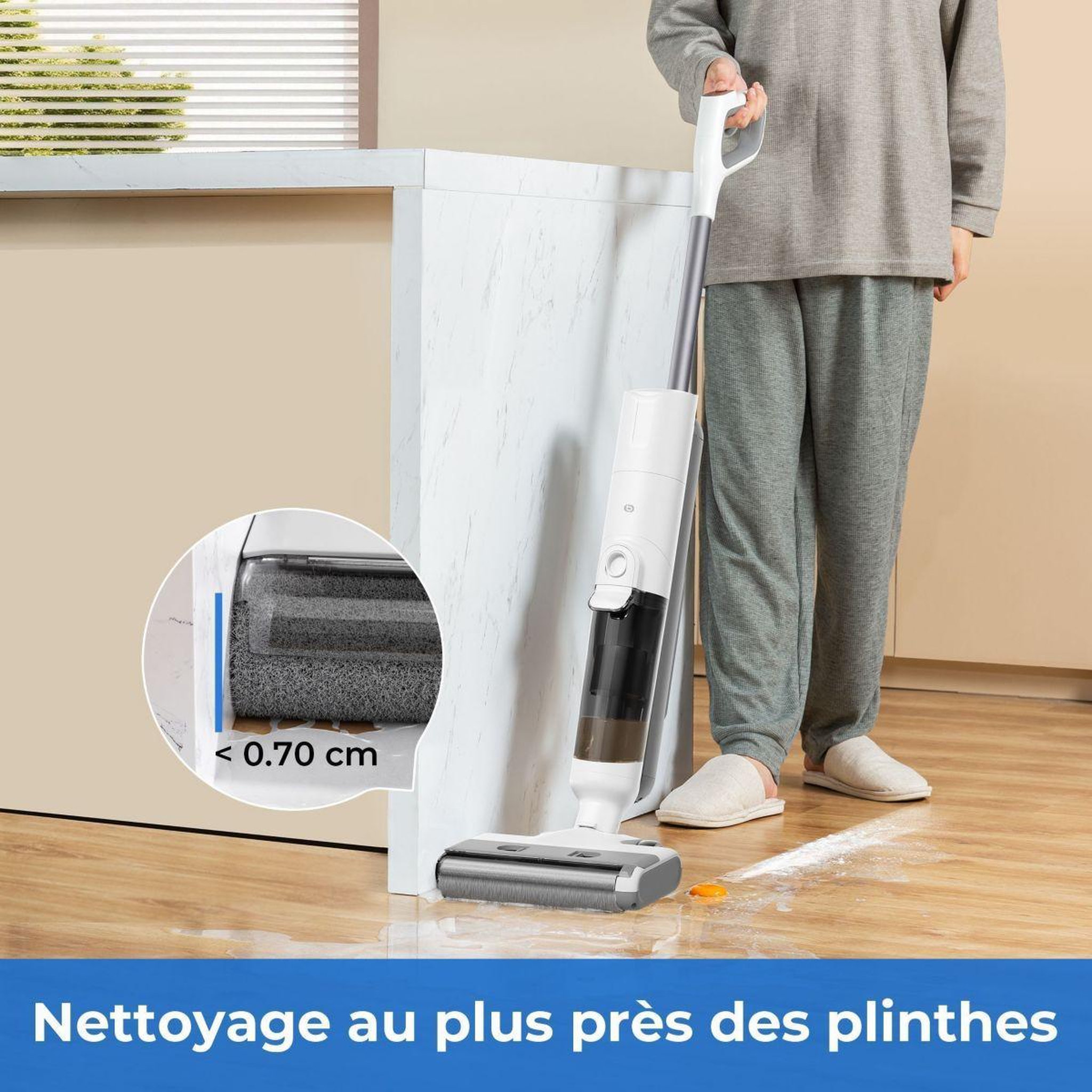 Voir la diapositive 4 : ESSENTIEL B Aspirateur laveur ecfwvc100