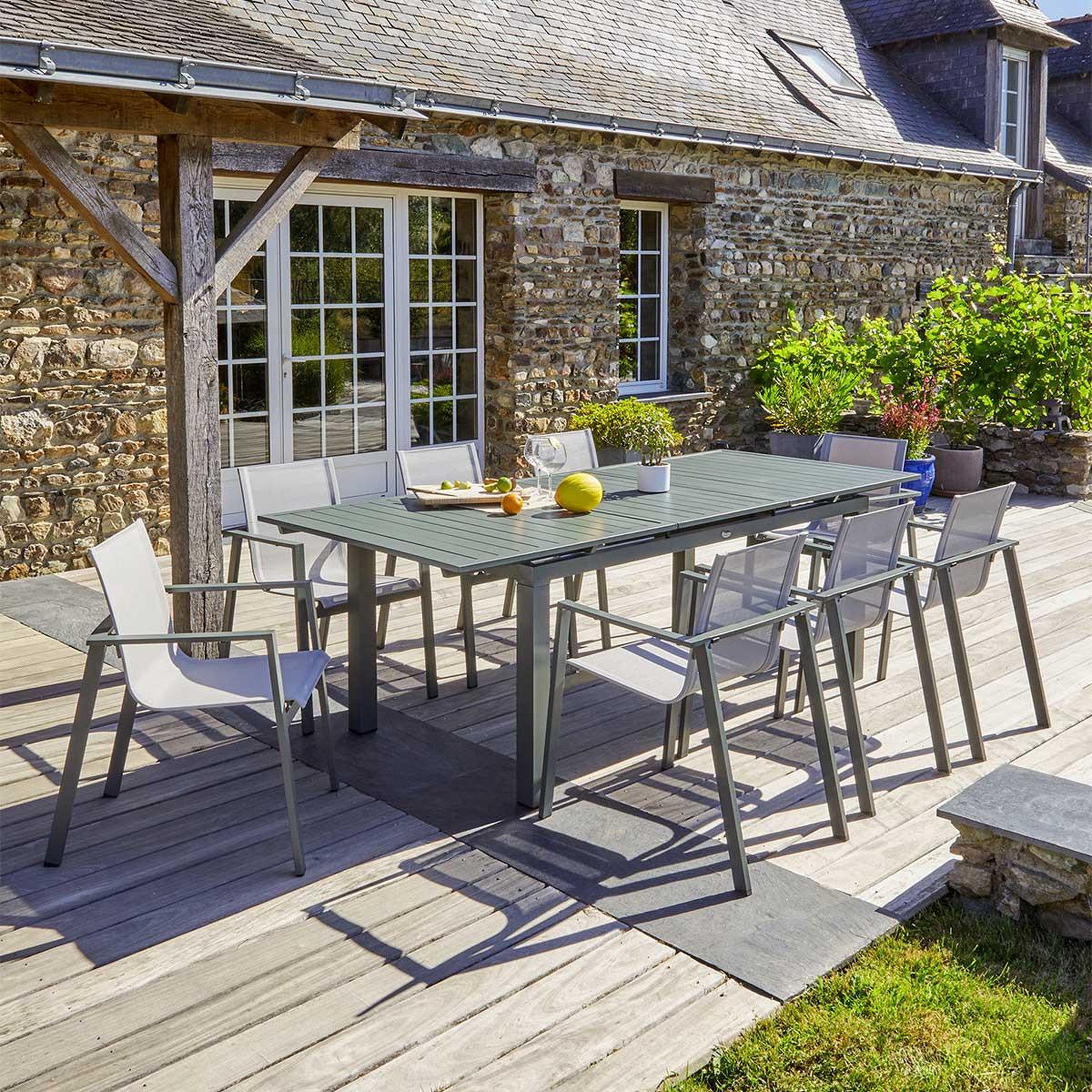 Voir la diapositive 6 : DCB GARDEN Ensemble Table de Jardin Extensible & 8 Fauteuils  Miami  180-240cm Kaki