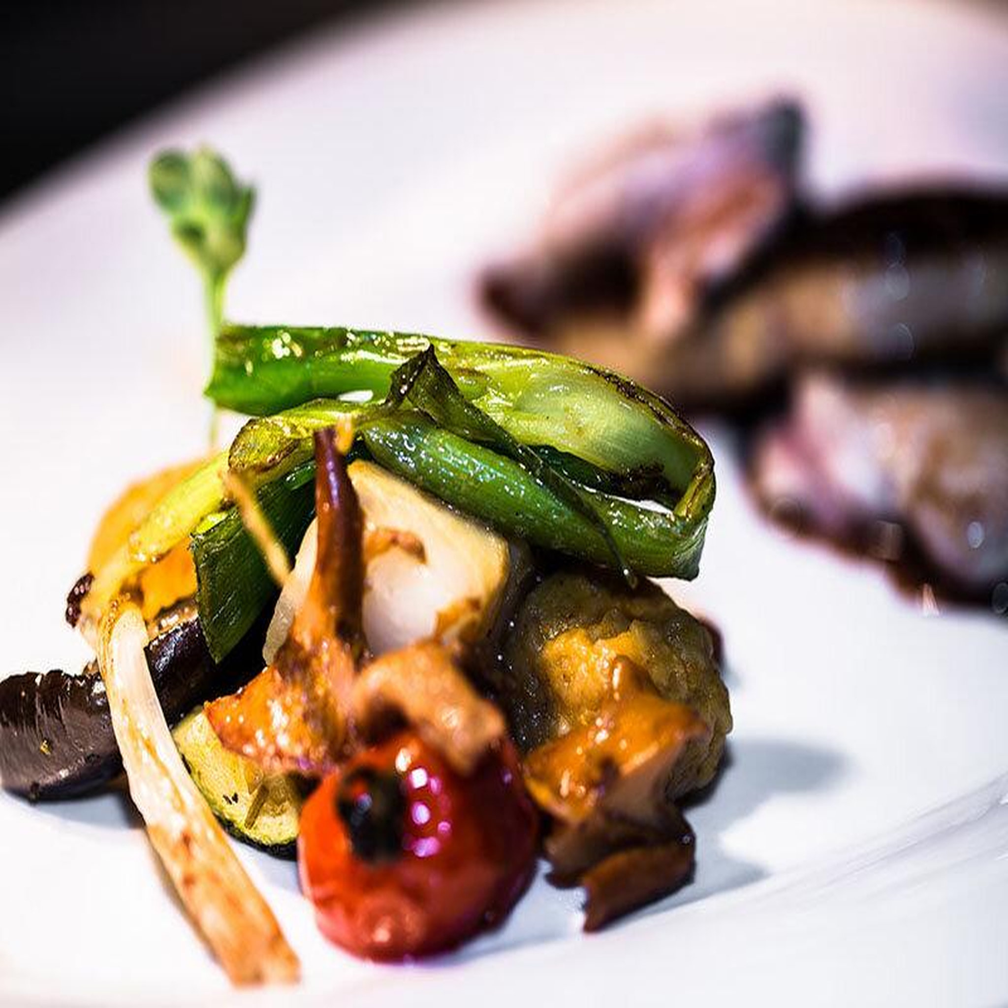 Voir la diapositive 2 : Smartbox Repas gourmand menu 4 plats pour deux en france - coffret cadeau gastronomie