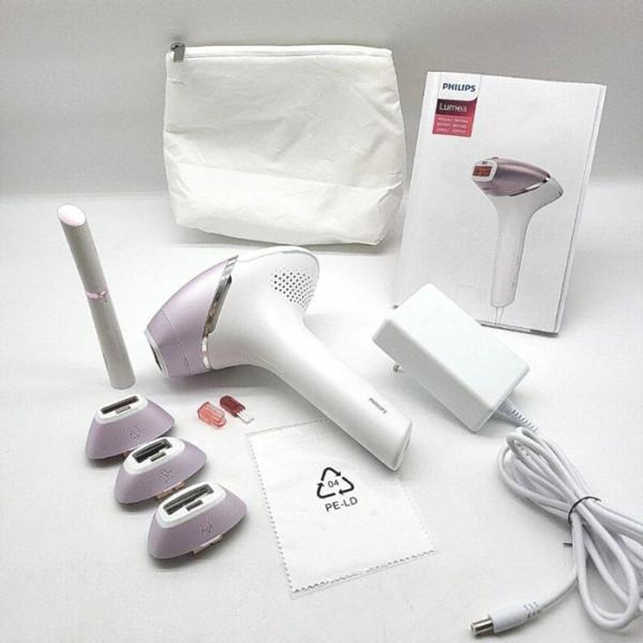 Voir la diapositive 3 : Philips Epilateur a lumiere pulsée - philips - lumea ipl 8000 - technologie senseiq - capteur smartskin - 4 embouts ergonomiques