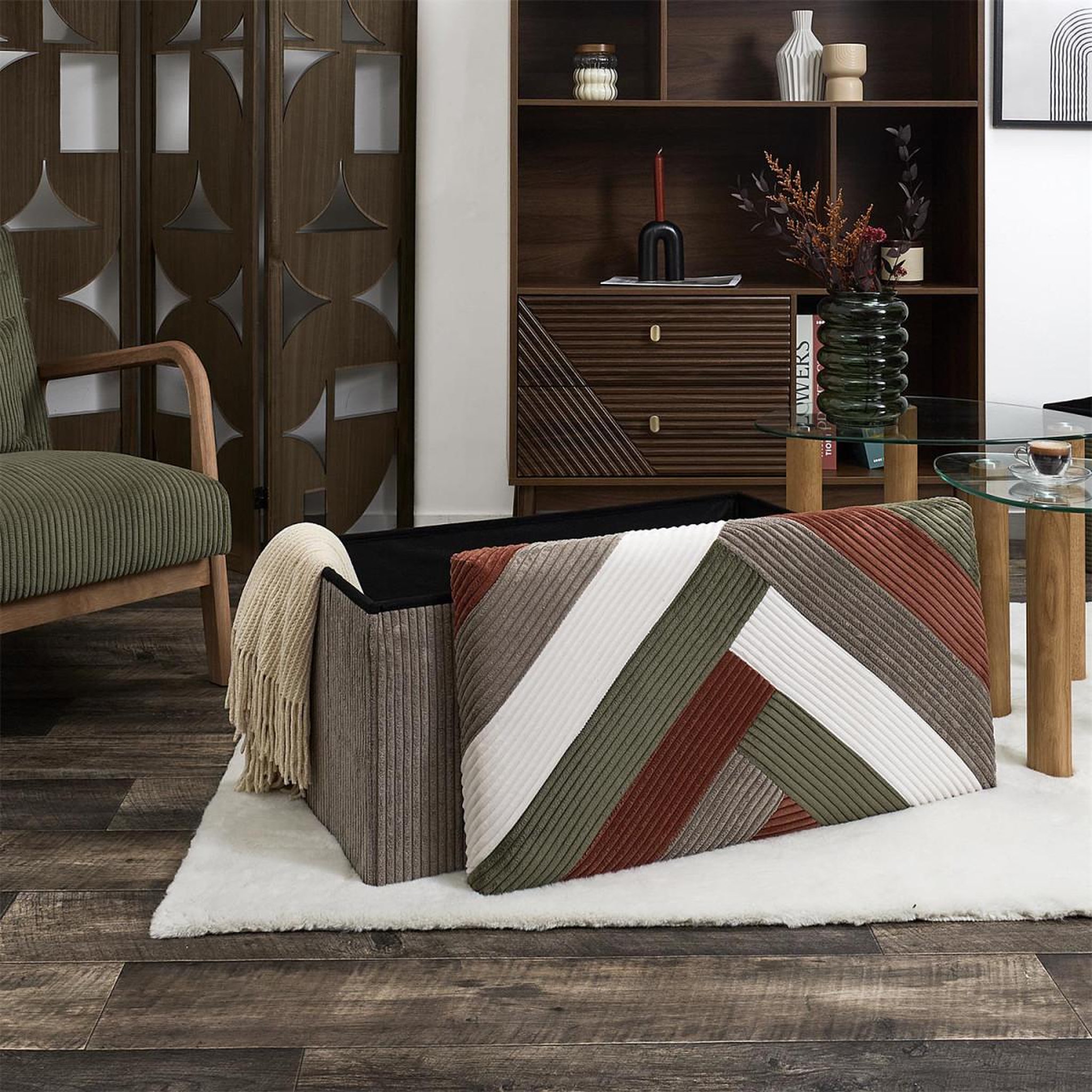 Voir la diapositive 4 : The Home Deco Factory Banc coffre pliable côtelé  scott  76cm multicolore