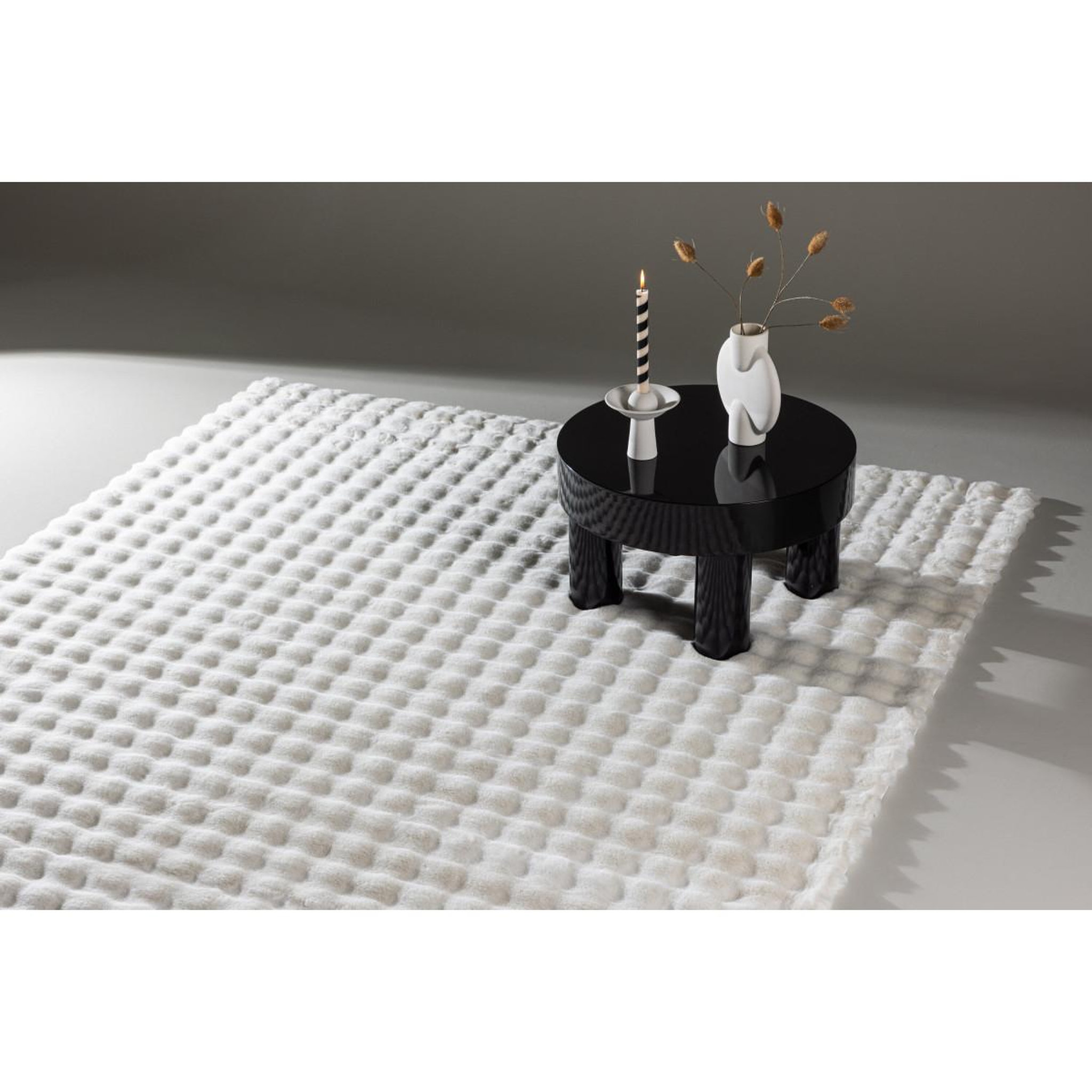 Voir la diapositive 4 : Paris Prix Tapis imitation fourrure  novis  200x290cm blanc