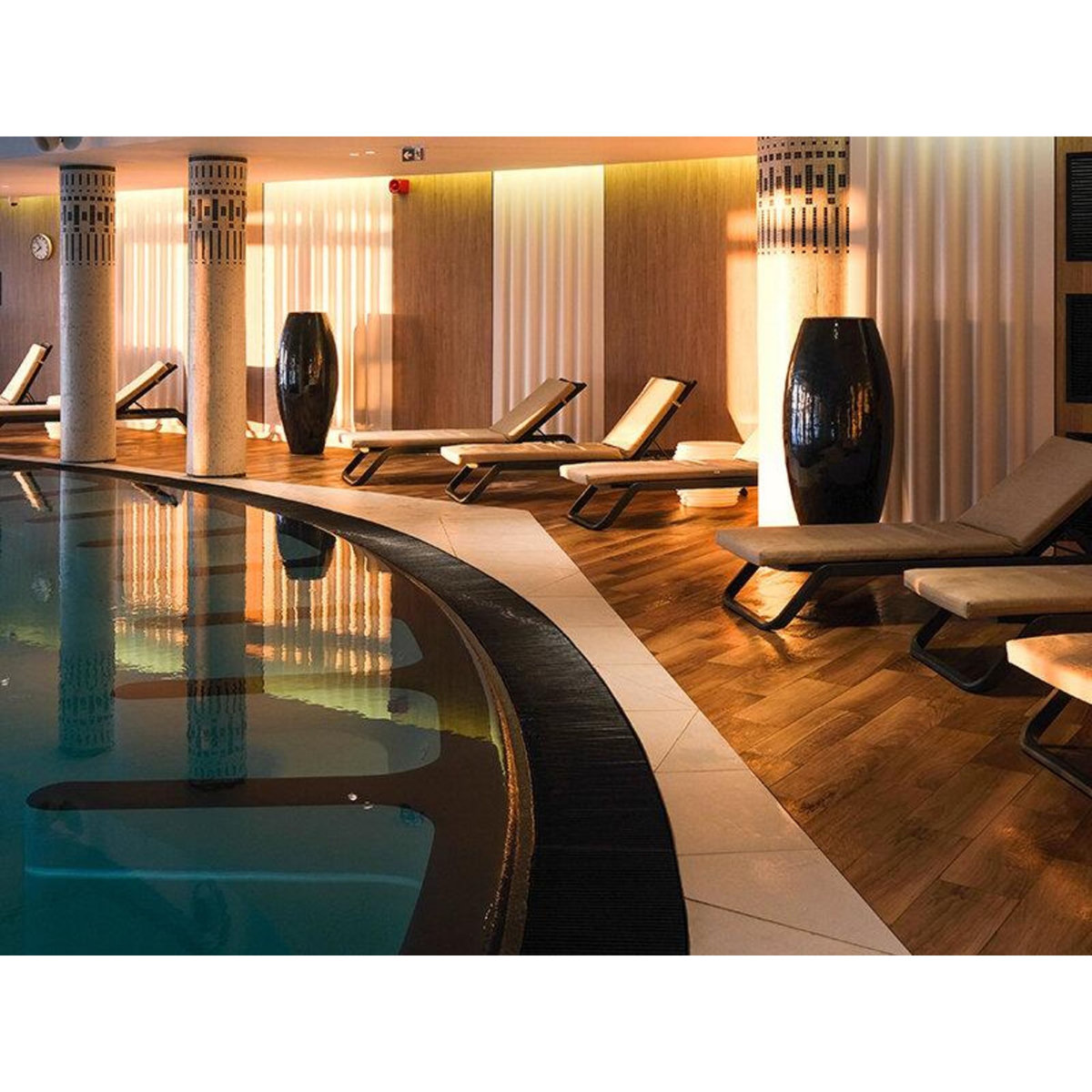 Smartbox Thalazur Saint-Jean-de-Luz 4* : 2 jours avec soin et accès à l'Espace spa marin - Coffret Cadeau Séjour