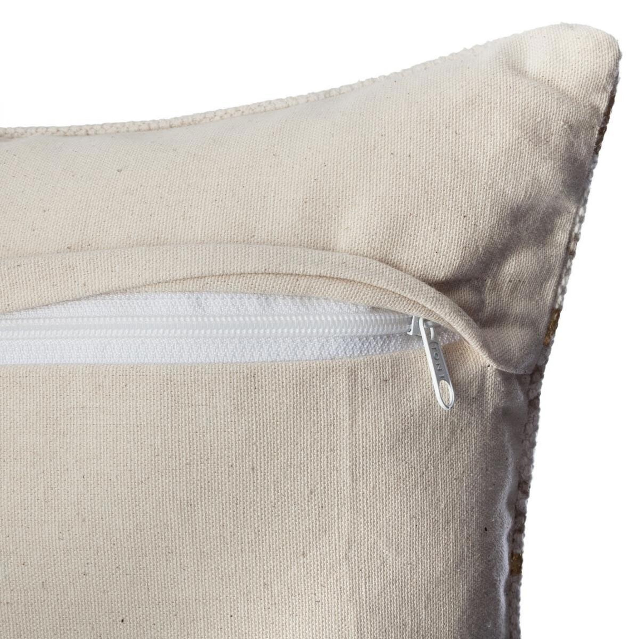 Voir la diapositive 5 : ATMOSPHERA Housse de coussin  etnik gold  40x40cm gris