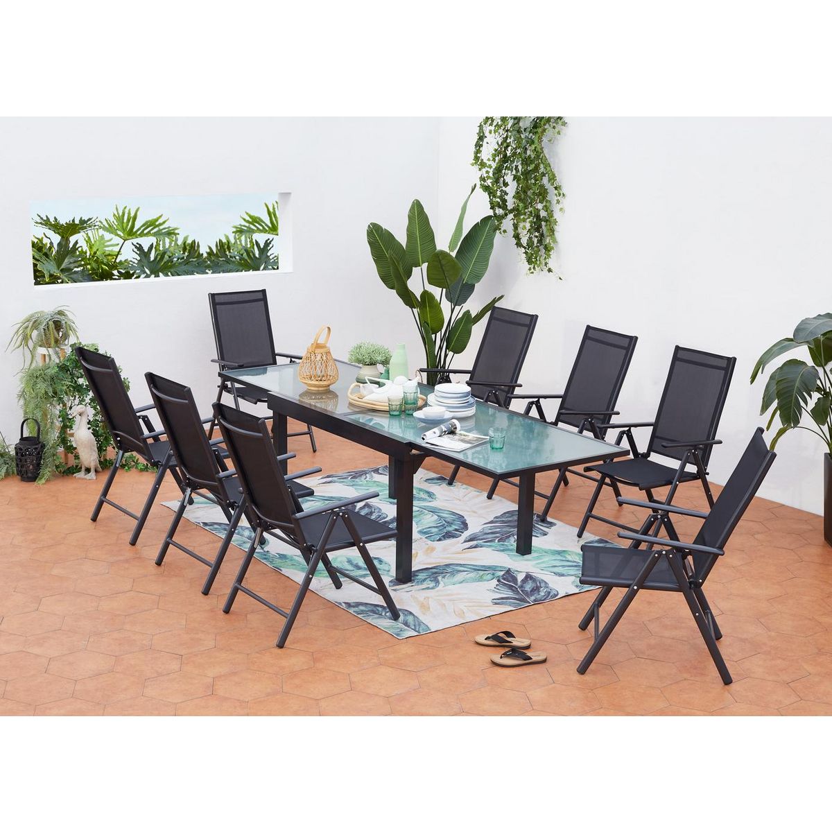 CONCEPT USINE Table de jardin extensible et 8 fauteuils en alu et toile PVC BRESCIA