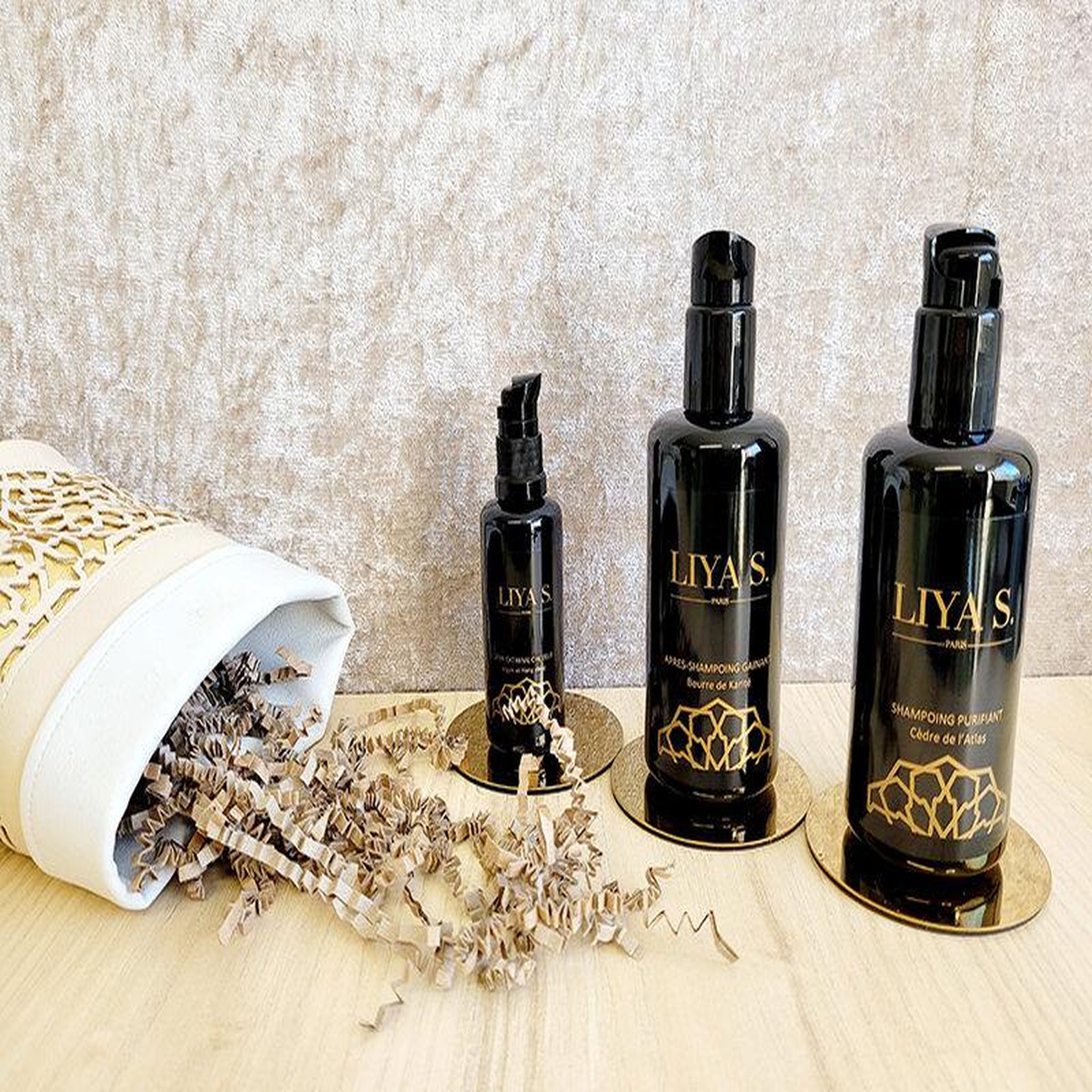 Voir la diapositive 4 : Smartbox Coffret de 3 produits bio haut de gamme pour cheveux gras - Coffret Cadeau Bien-être