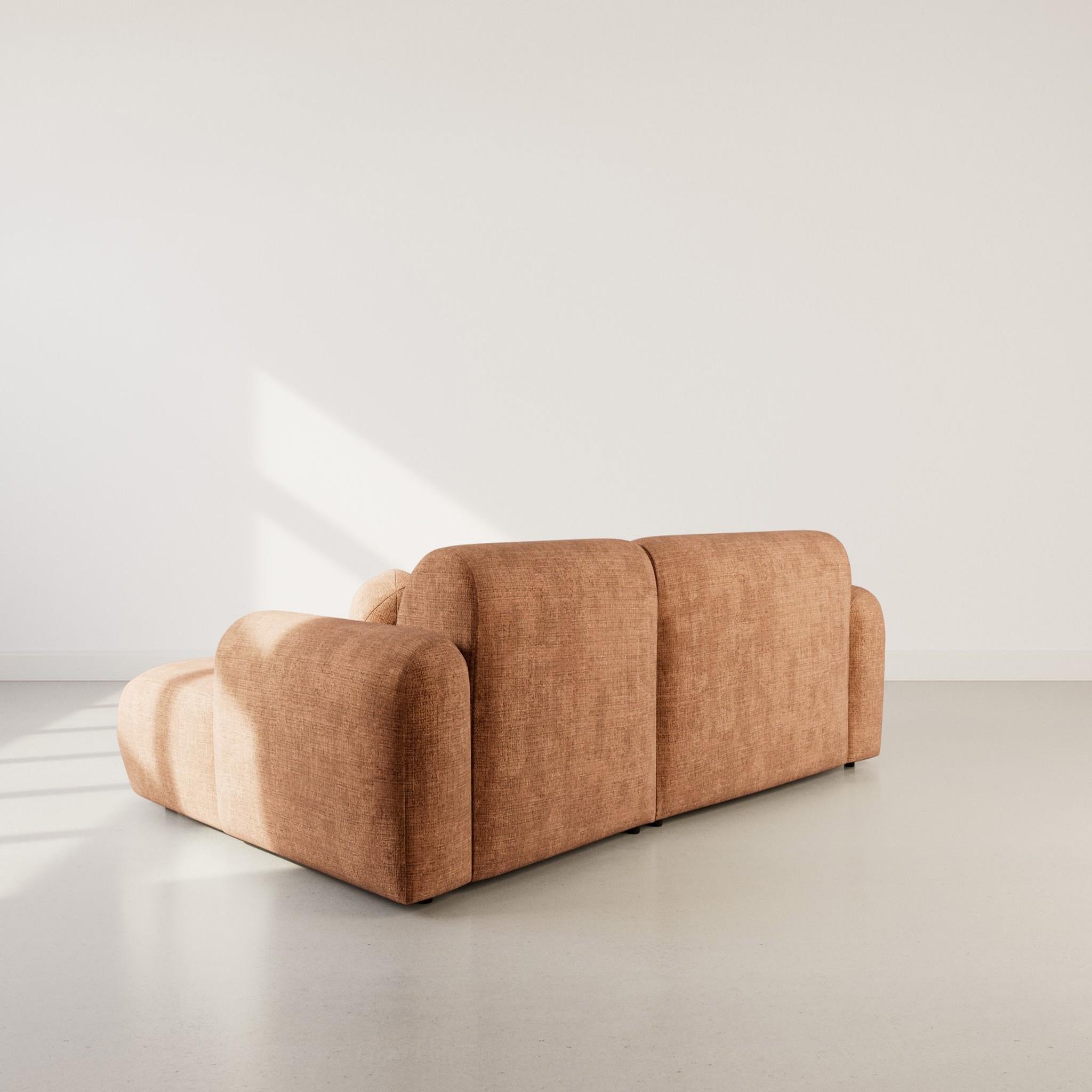 Voir la diapositive 6 : LISA DESIGN Louise - canapé d'angle droit 4 places en velours texturé