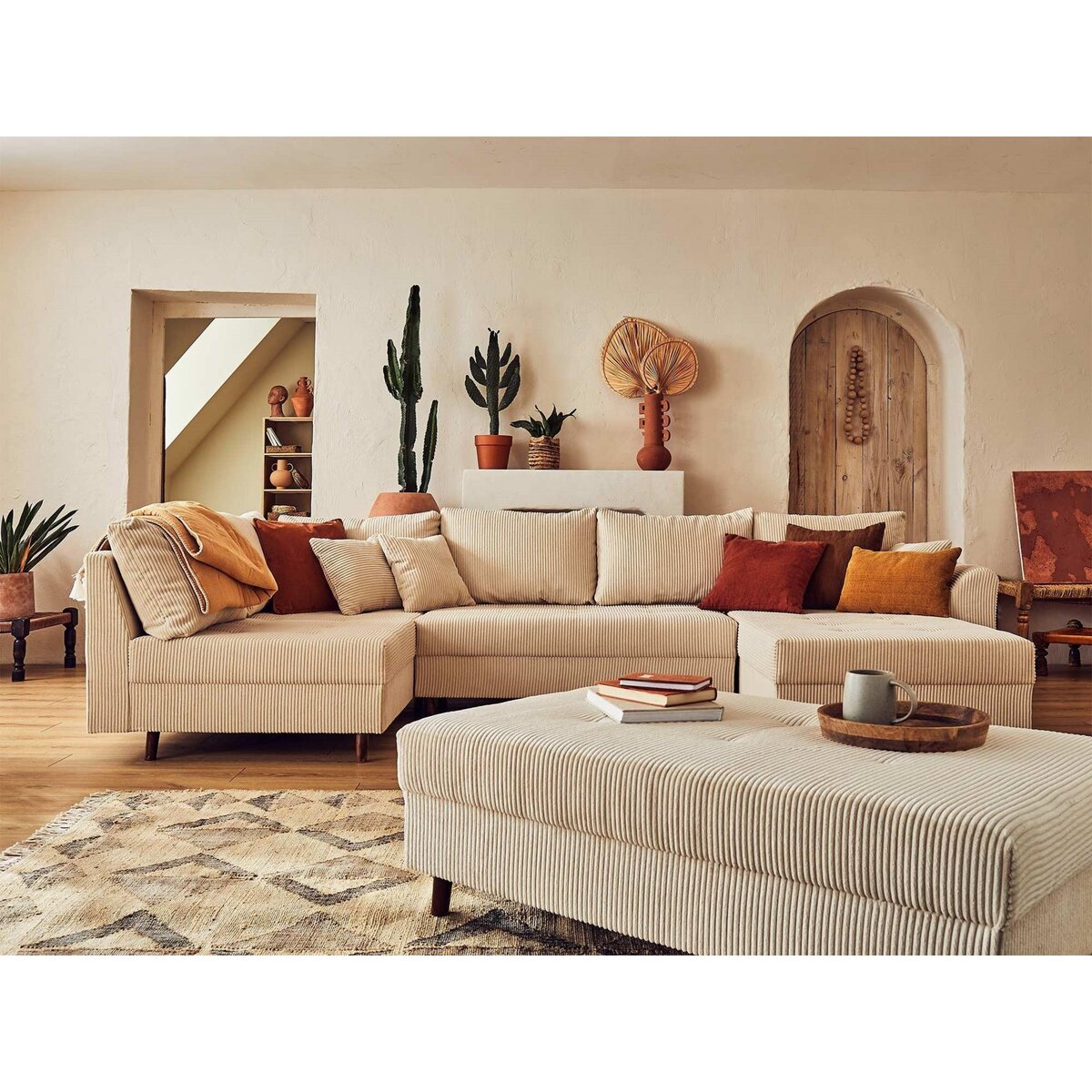 LISA DESIGN Rune - canapé panoramique d'angle gauche - 7 places - avec pouf d'appoint - en velours côtelé