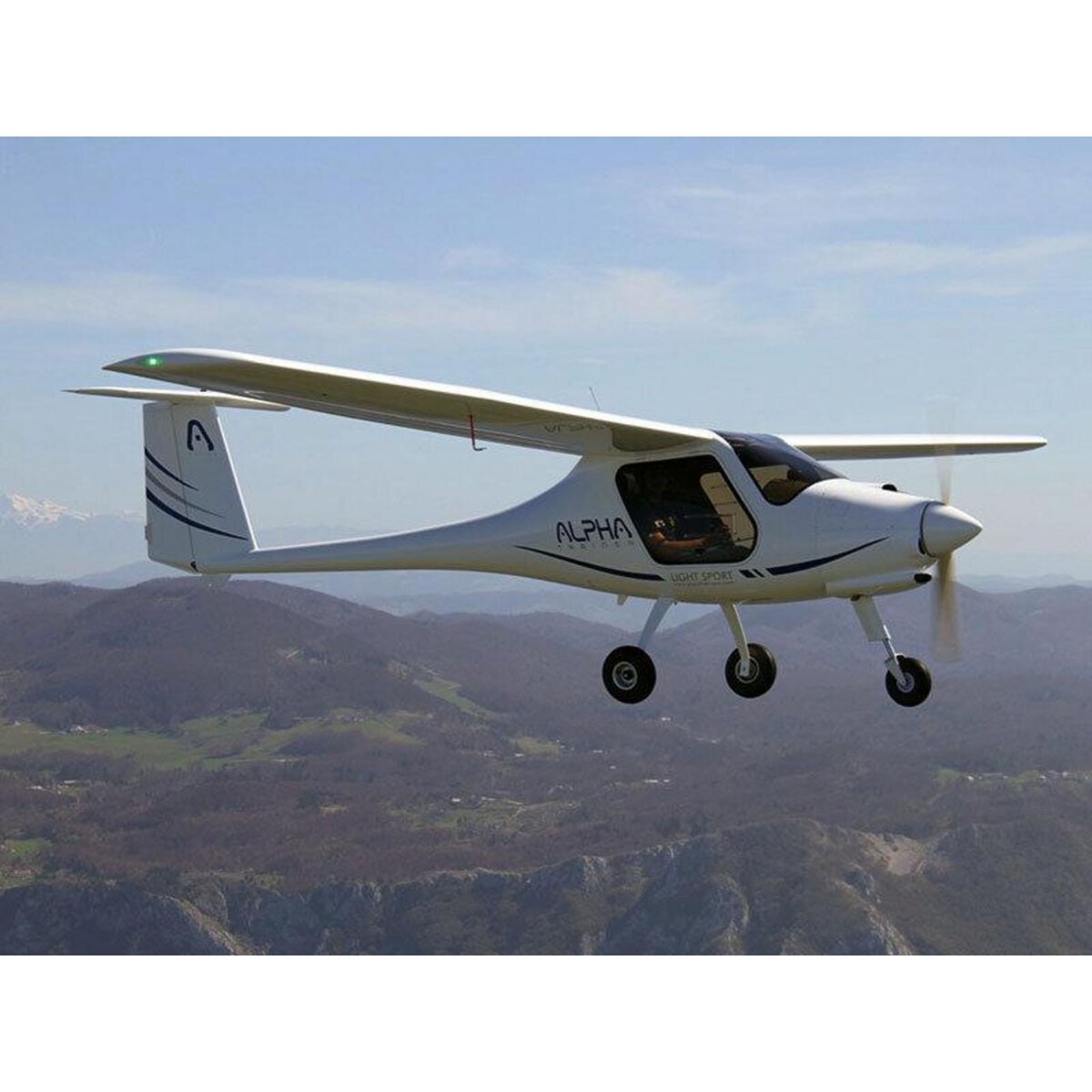 Smartbox Baptême ou leçon de pilotage dans les airs - Coffret Cadeau Sport & Aventure