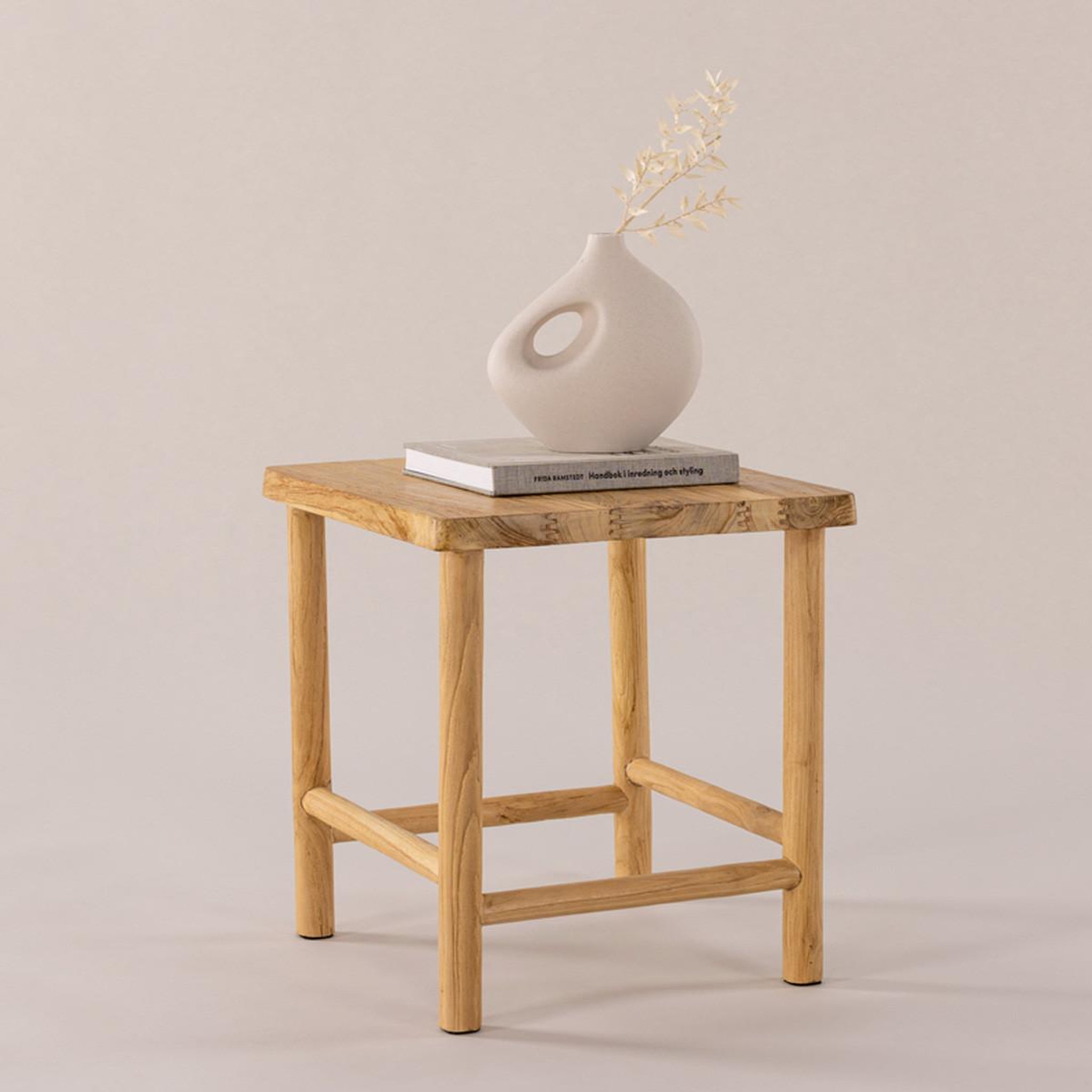 Voir la diapositive 5 : Paris Prix Tabouret en teck  noster  46cm naturel