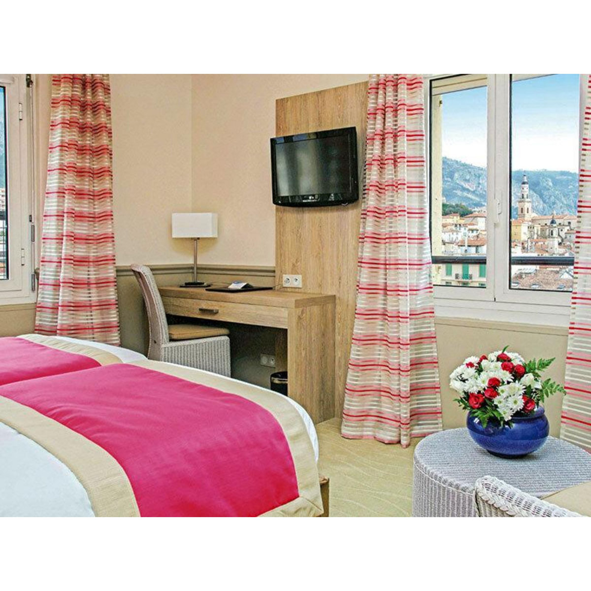 Smartbox 2 jours sur la promenade du Soleil à Menton - Coffret Cadeau Séjour