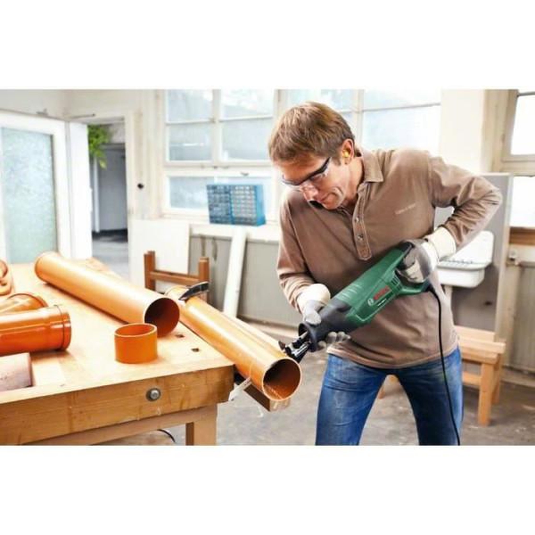 Voir la diapositive 5 : BOSCH Scie sabre Bosch - PSA 900 E - 900 W - 200 mm de profondeur de coupe