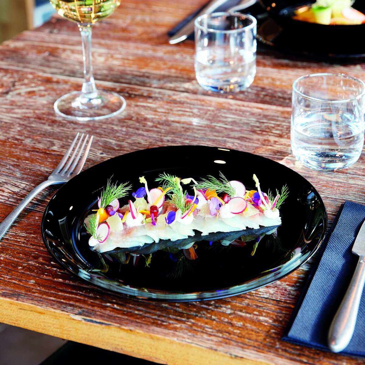 LUMINARC Service d'assiettes opale 19 pièces DIWALI  Noir