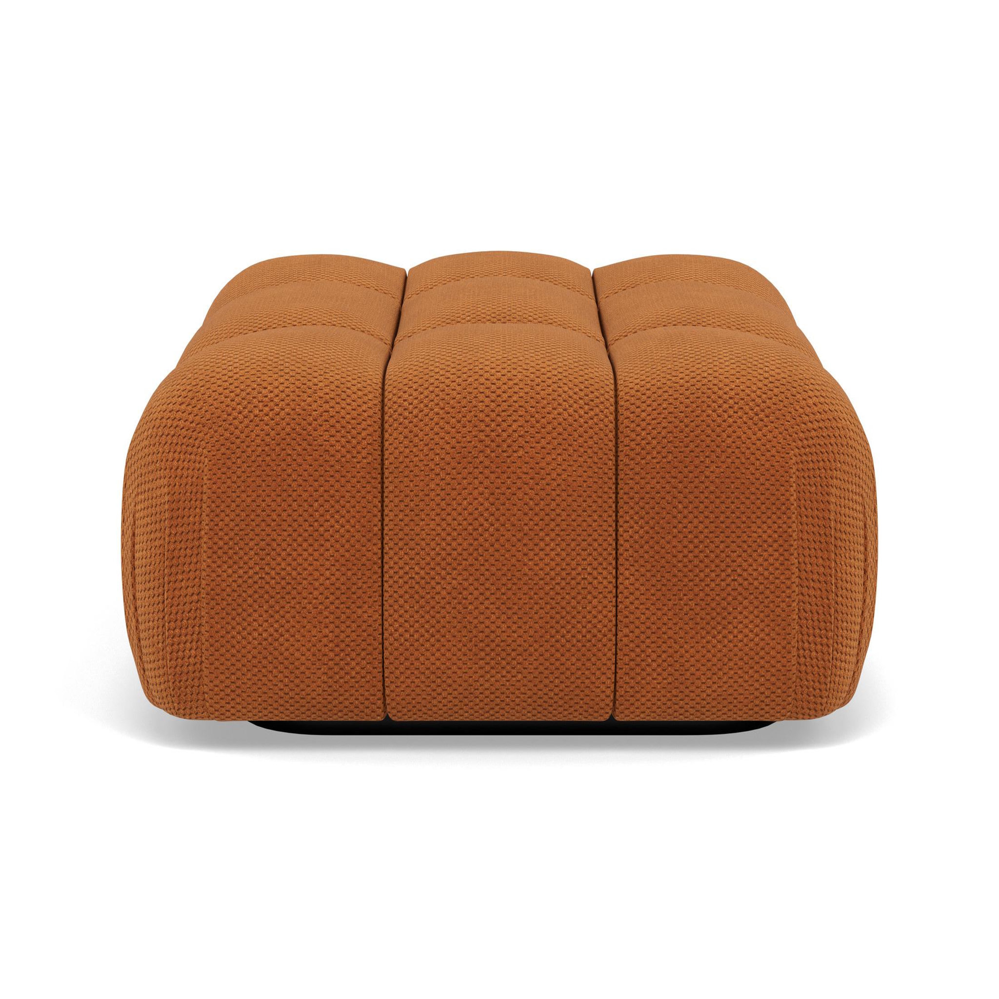 Voir la diapositive 1 : LISA DESIGN Ruby - pouf en velours texturé