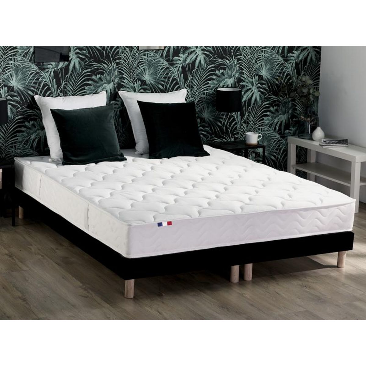 Ensemble literie matelas ressorts ensachés 20cm 160x200 cm + sommier tapissier noir 2x80cm ASTRE