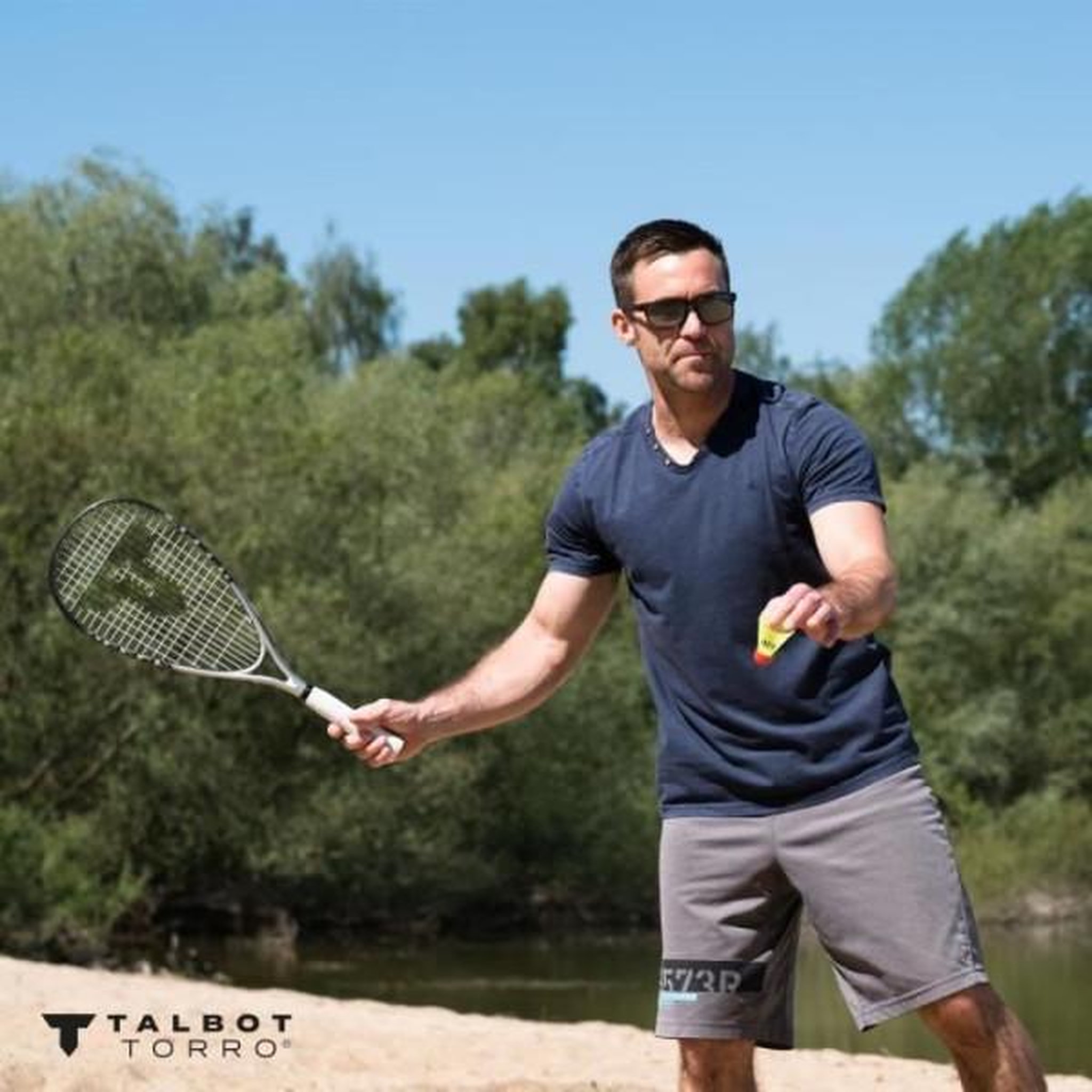 Voir la diapositive 5 : SCHILDKROT Set de Speedbadminton - SCHILDKRÖT - Set SPEED 7700 LED