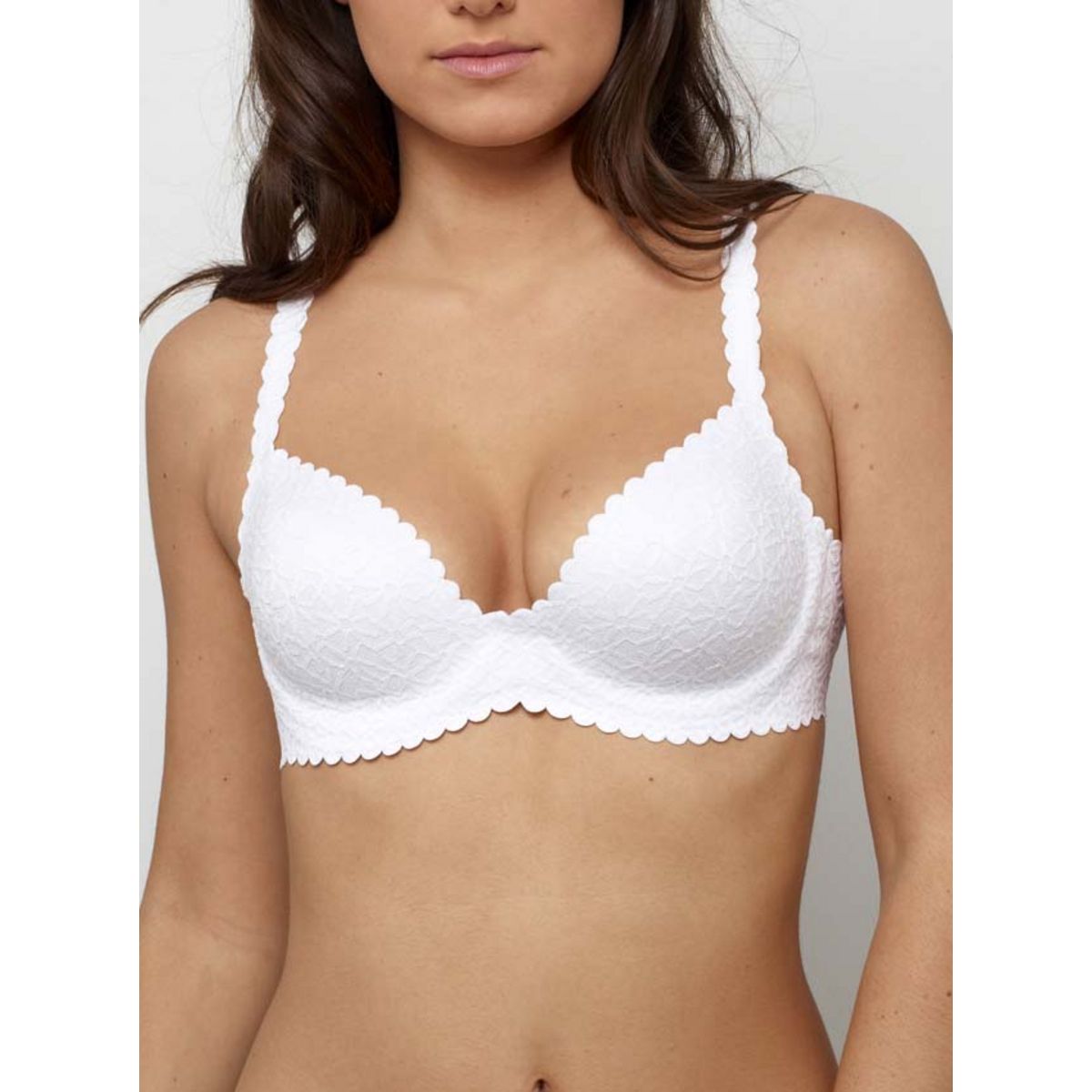 DIM Soutien gorge corbeille ampliforme Body Touch