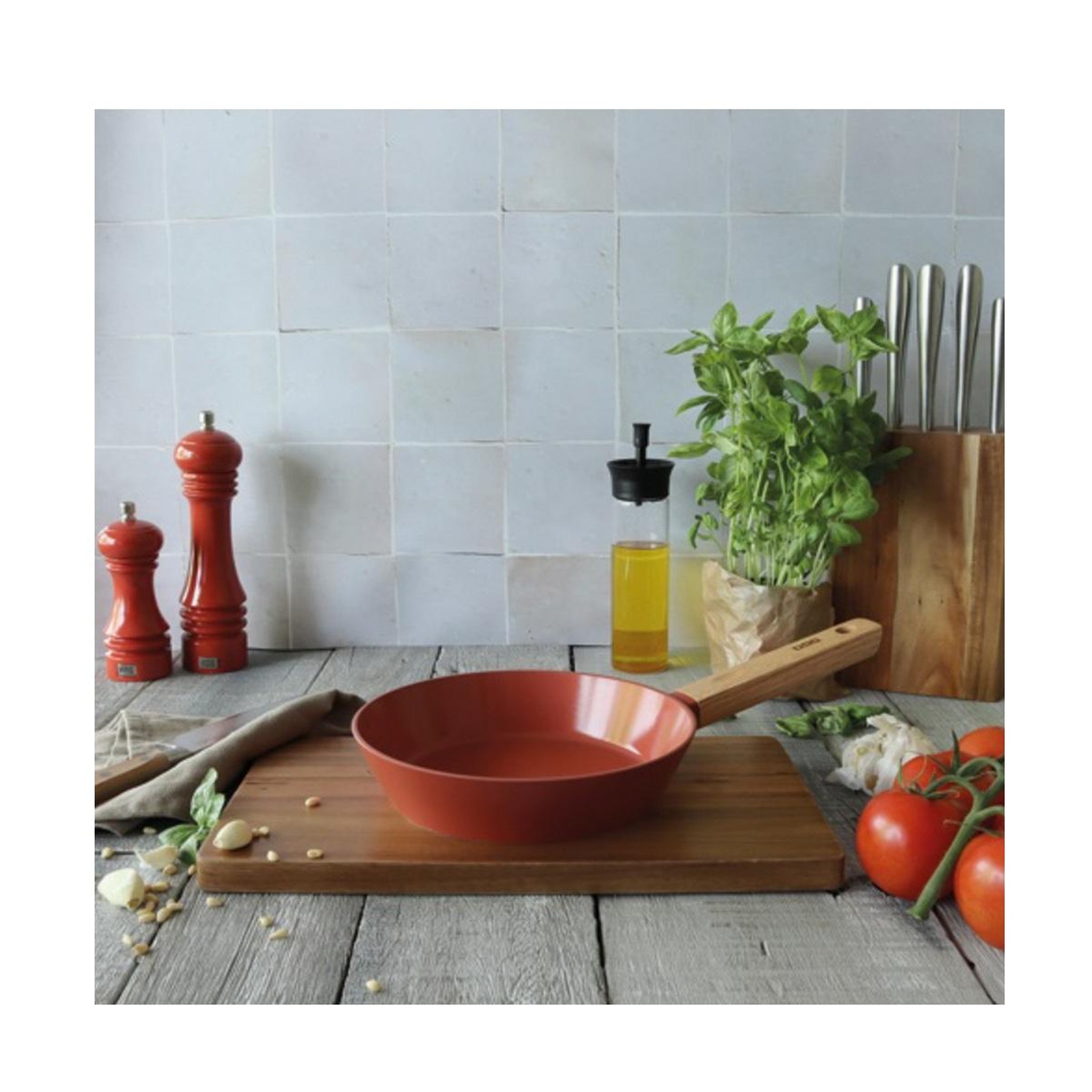Voir la diapositive 2 : OGO LIVING Poêle aluminium 20cm paprika - 7930283