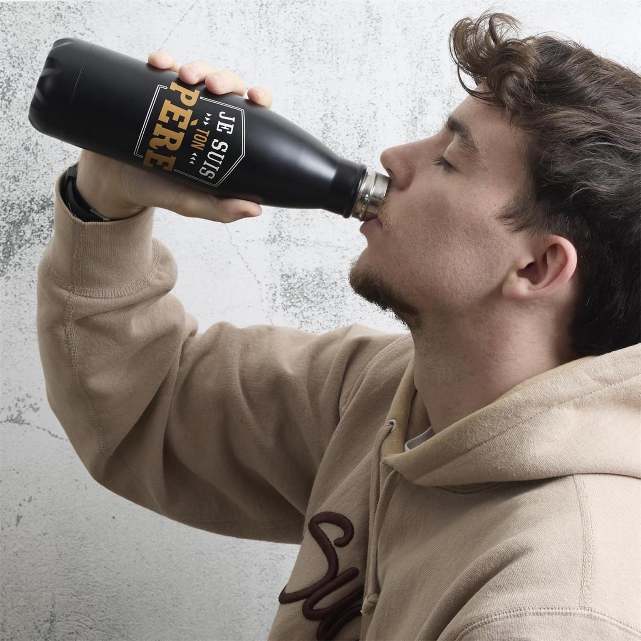 Voir la diapositive 5 : The concept Factory Bouteille Isotherme en Inox  Je Suis Ton Père  50cl Noir