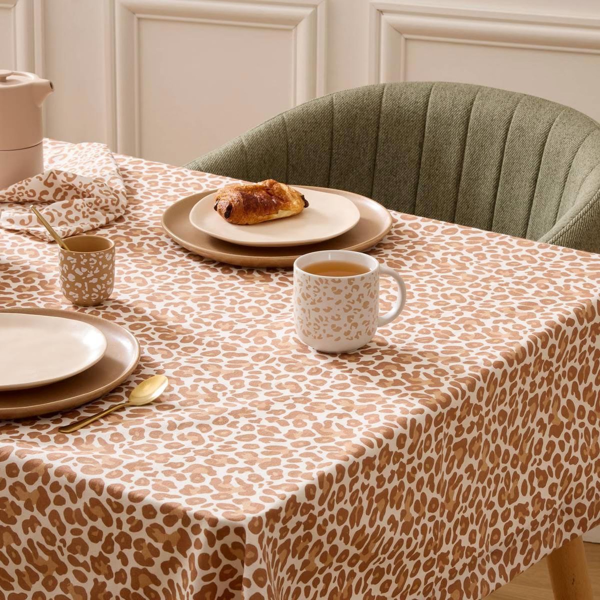 ATMOSPHERA Nappe en coton  leopardi  150x250cm beige