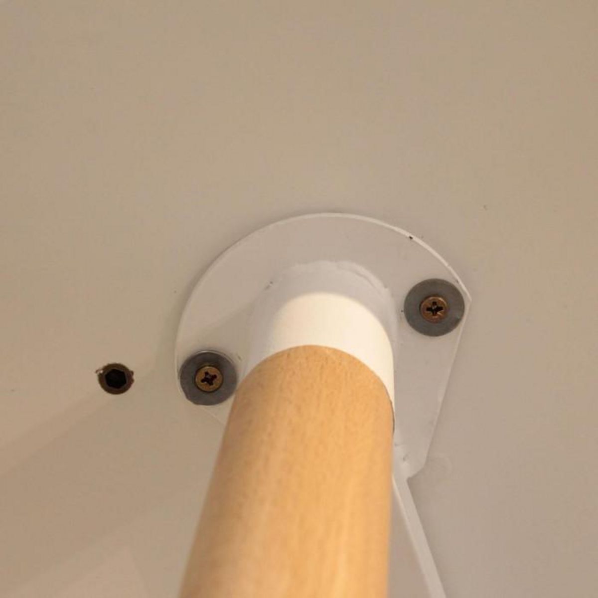 Paris Prix Table de Repas Scandinave  Pulego  76cm Blanc