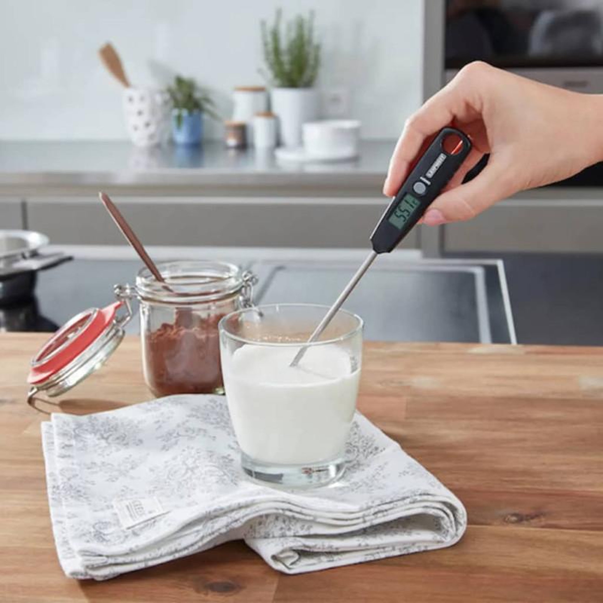 Voir la diapositive 4 : Leifheit Leifheit Thermomètre numérique de cuisine Noir 03095