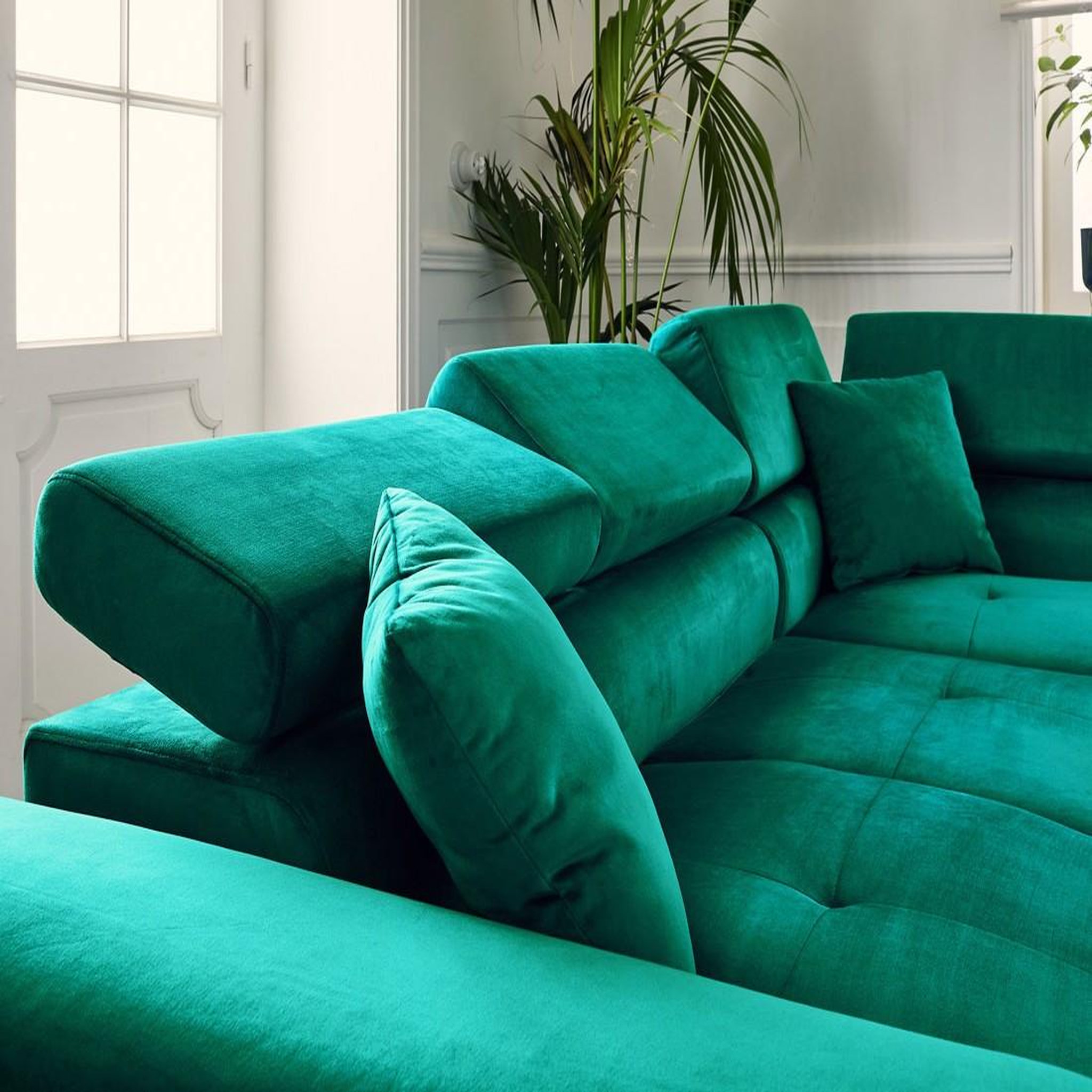 Voir la diapositive 4 : BEST MOBILIER Dimas - canapé d'angle droit 5 places - convertible avec coffre et têtières réglables - en velours