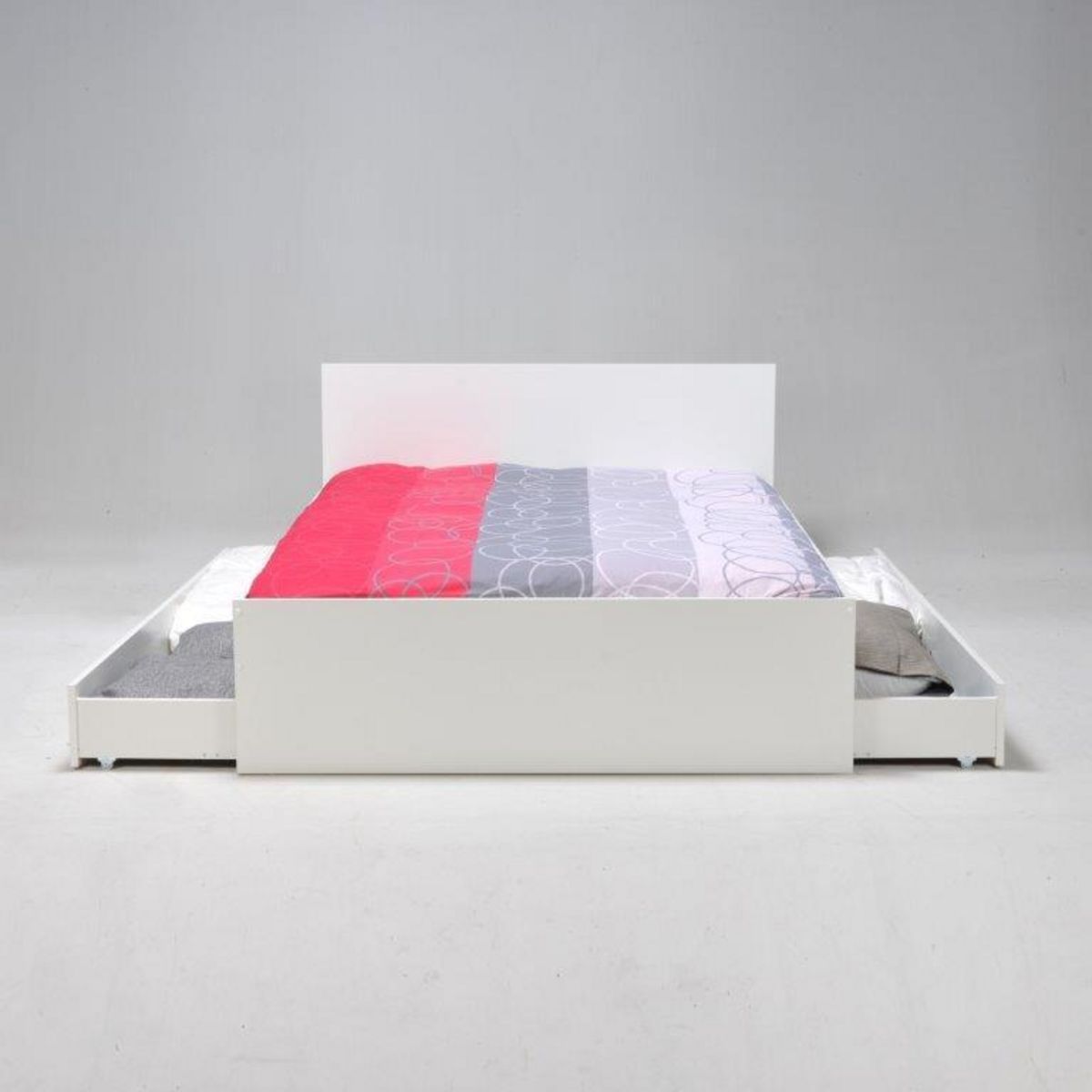 Lit pour couchage 140x190cm BOSS + 2 tiroirs