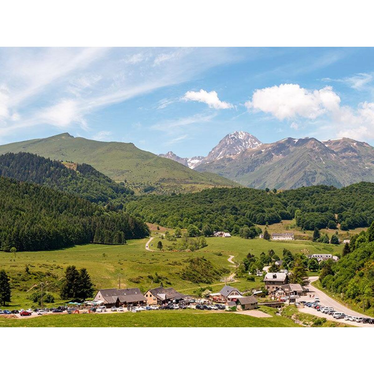 Smartbox Vol parapente en tandem de 15 min près de Lourdes - Coffret Cadeau Sport & Aventure