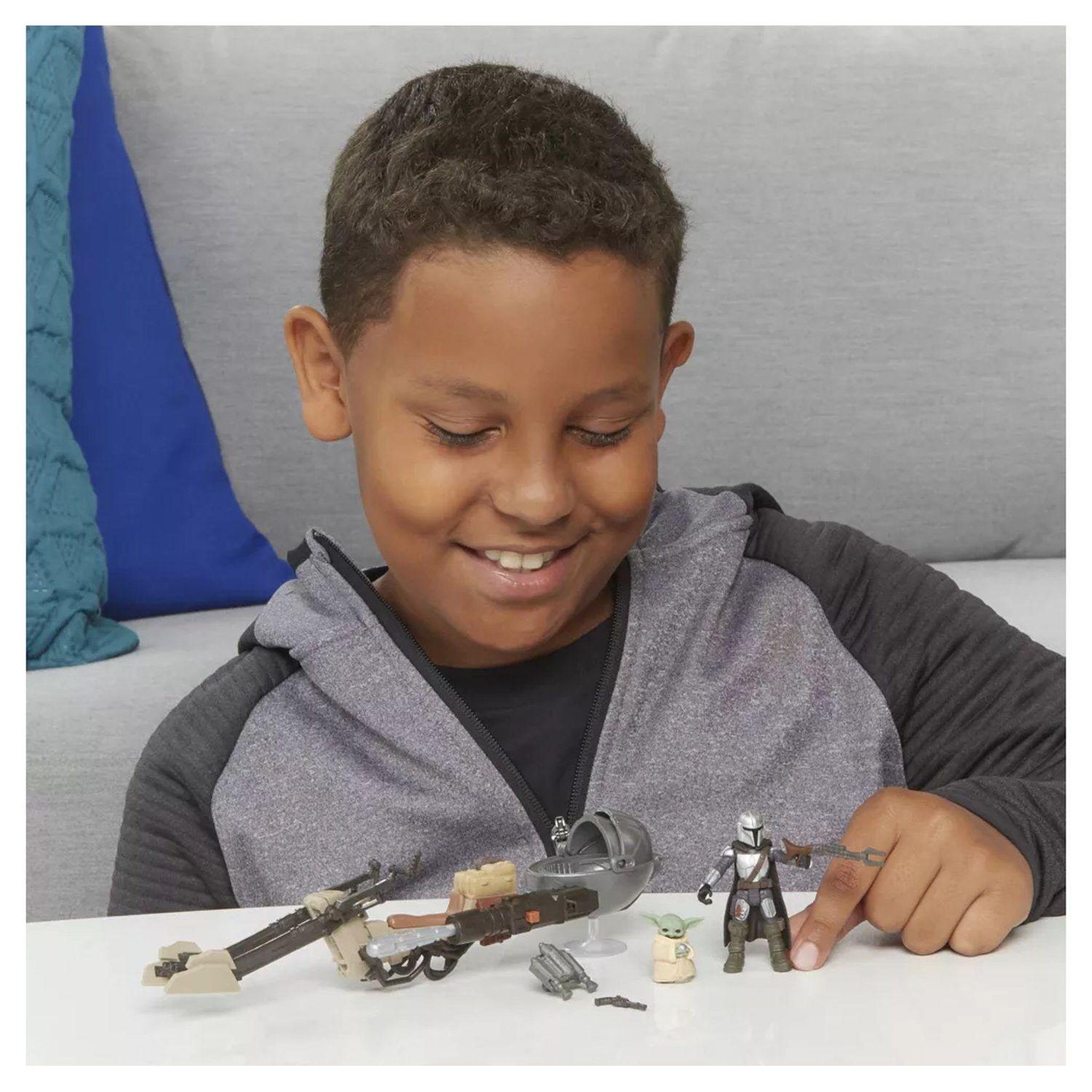 Voir la diapositive 4 : HASBRO Mission Fleet The Mandalorian avec sa spider bike et Grogu Star Wars 