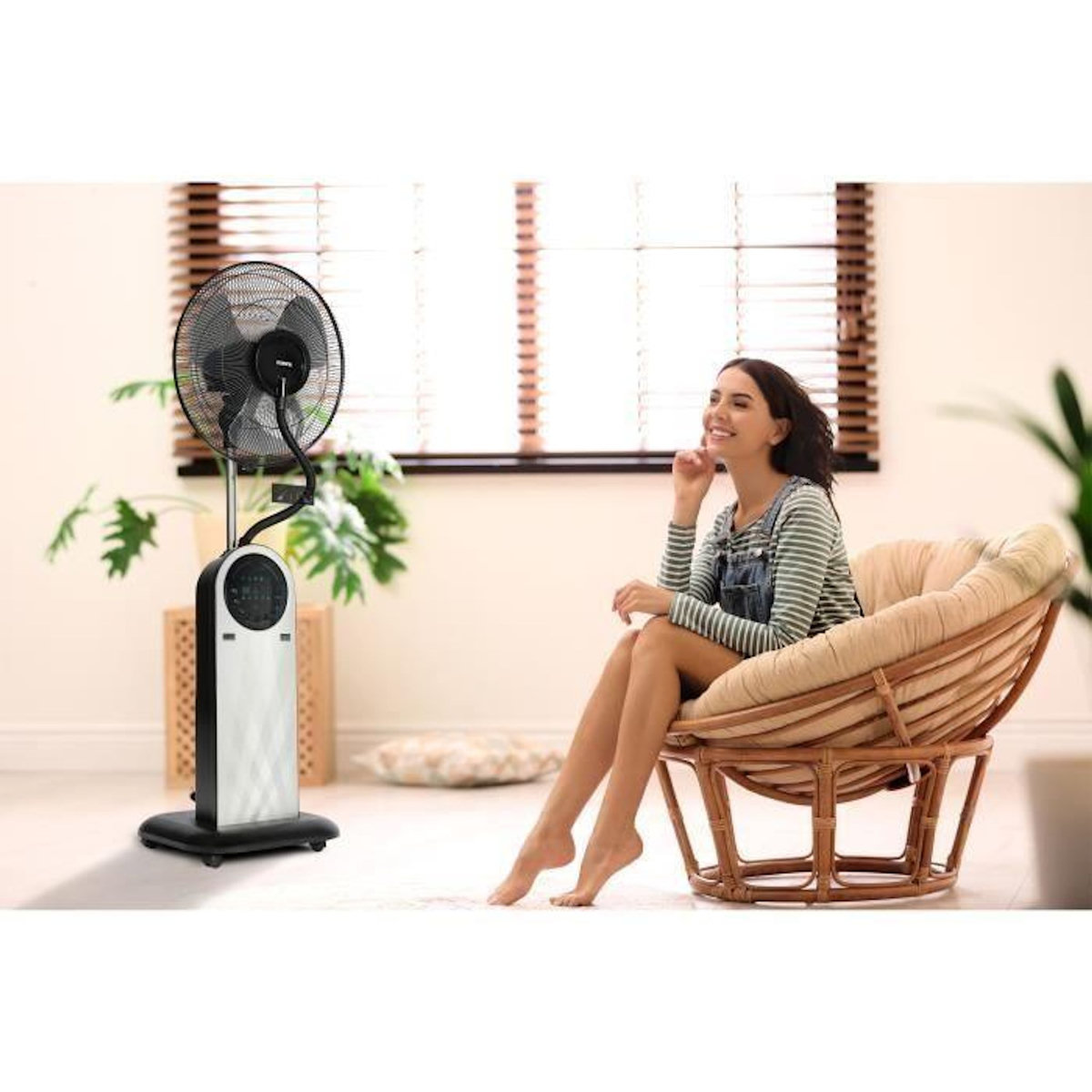 OCEANIC Ventilateur brumisateur sur pied 3 en 1 OCEANIC - Fonction Ioniseur dair - 95W - O40 cm - Affichage LED - Telecommande - Minuter