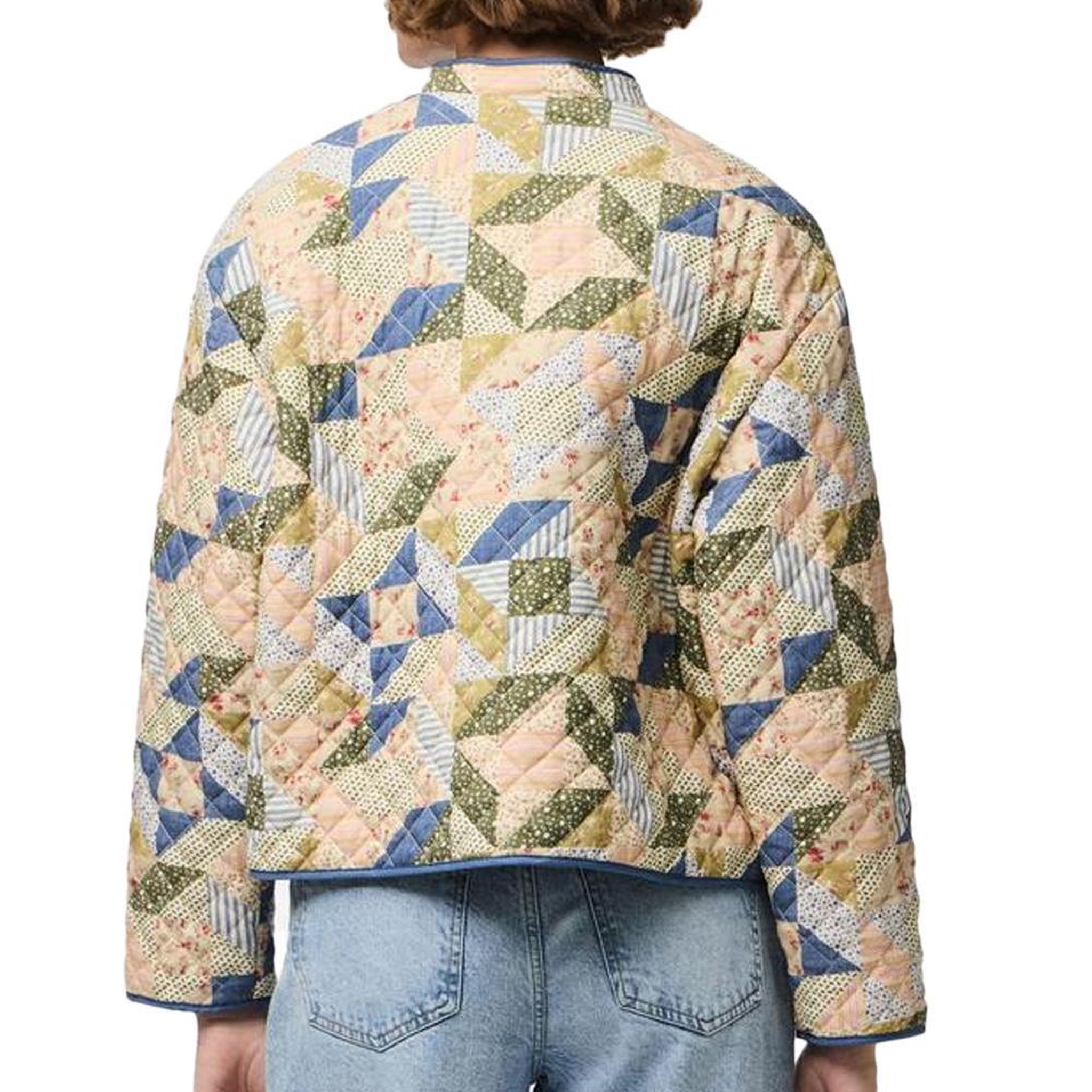Voir la diapositive 2 : Pieces Veste Matelassée Multicolore Femme Pieces Ke