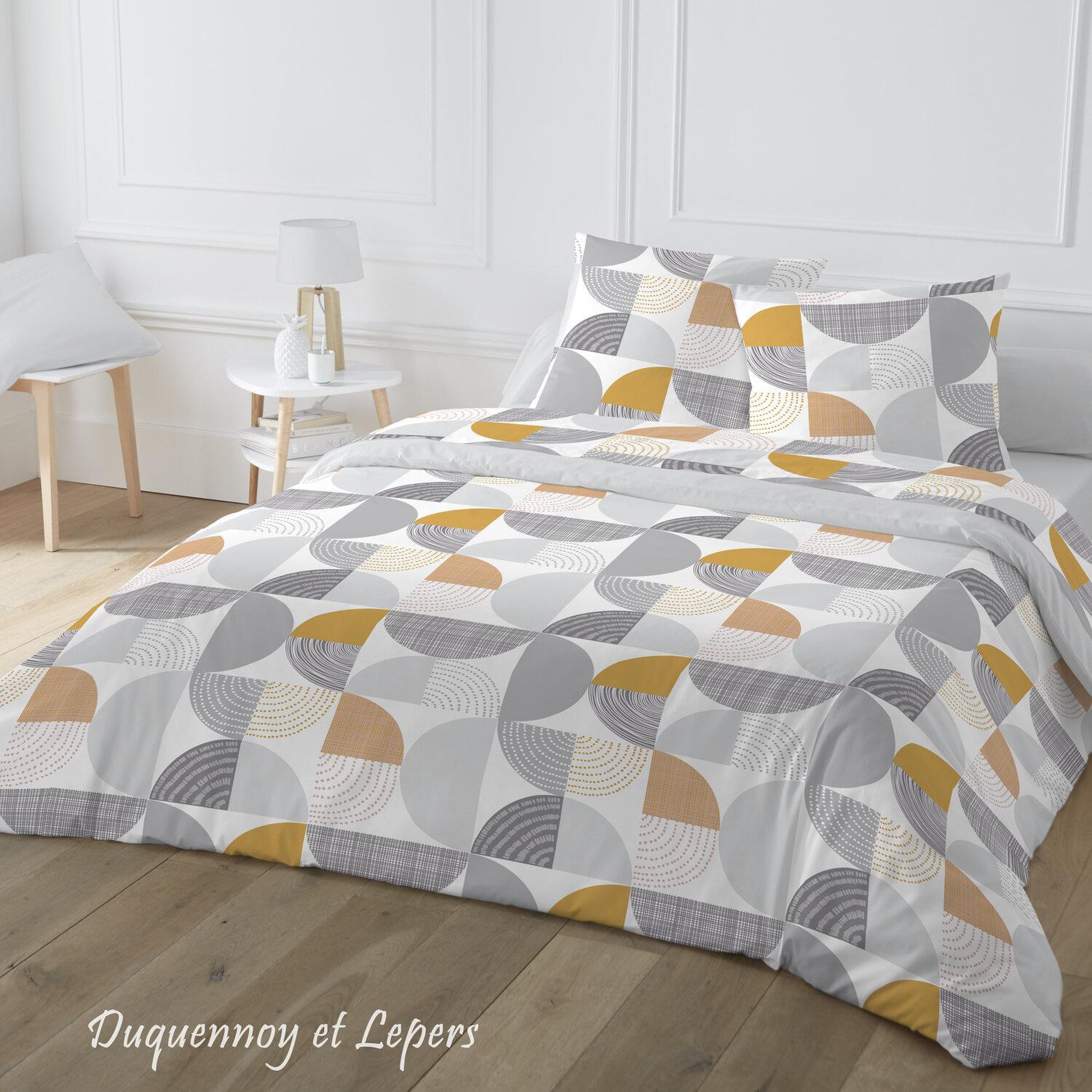 Voir la diapositive 2 : Home collection Parure de couette 3 pcs 240x220cm 100% coton 51 fils jacome