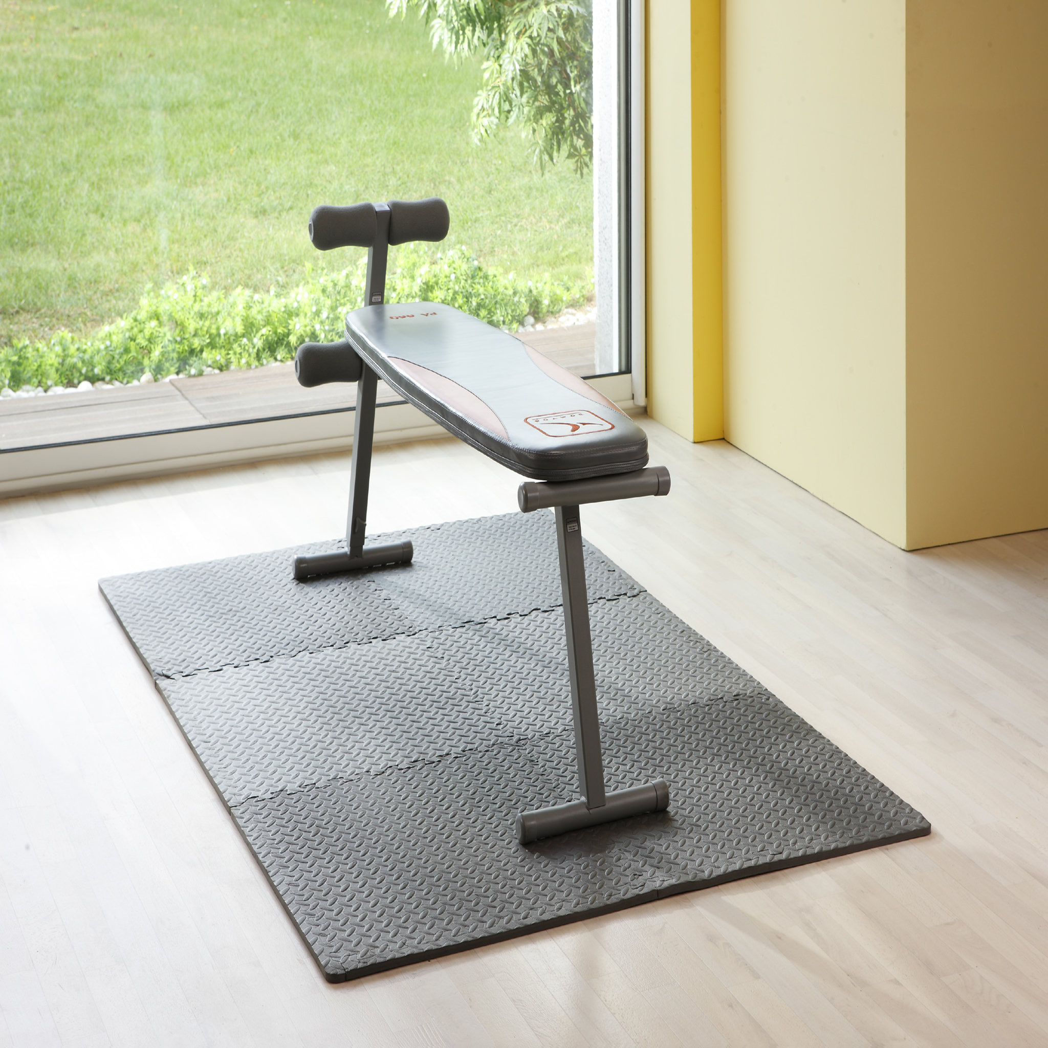 Voir la diapositive 4 : MOTTEZ Tapis de protection en mousse multi usage