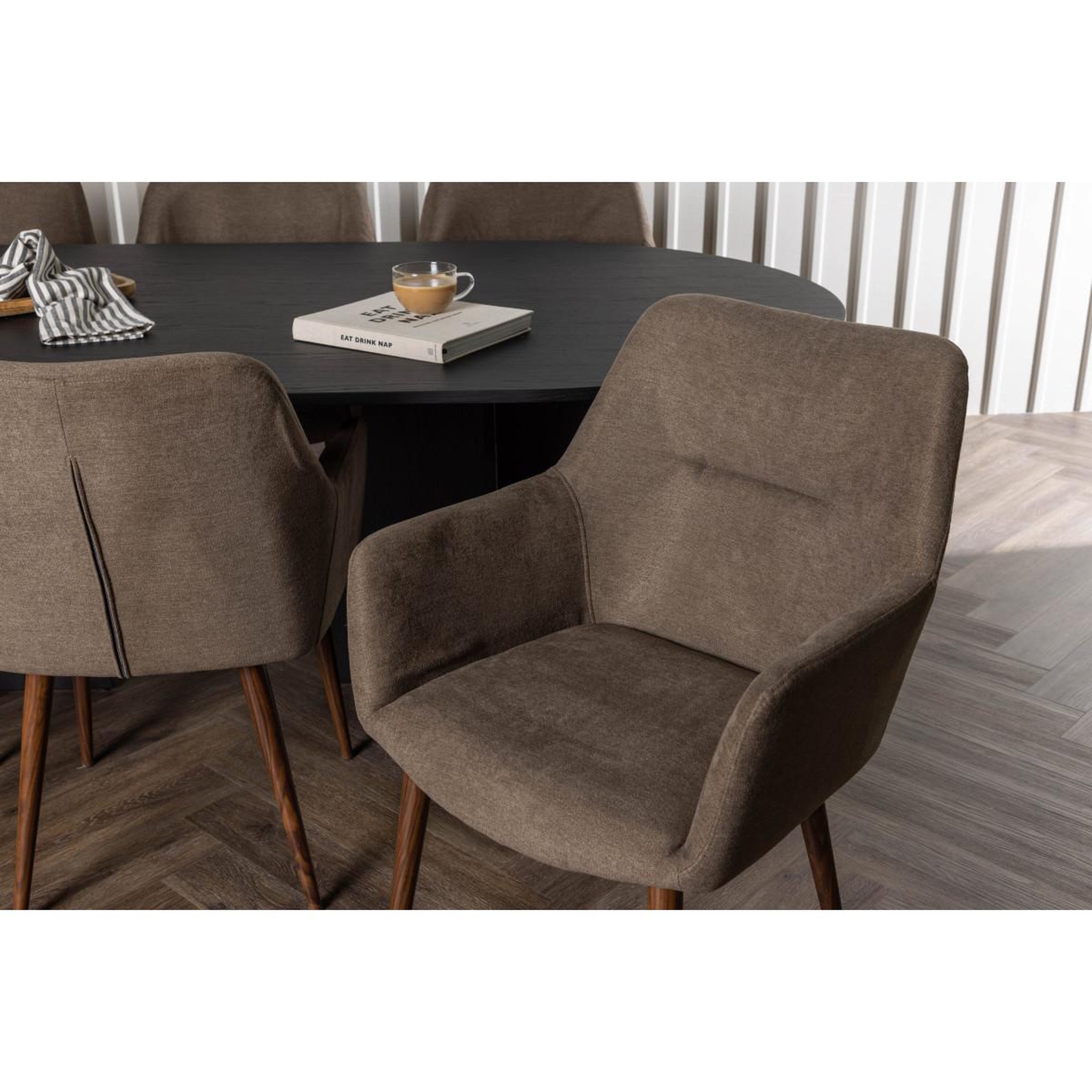 Voir la diapositive 5 : Paris Prix Ensemble table à manger & 6 chaises  bootcut & tomorrow  230cm marron & noir