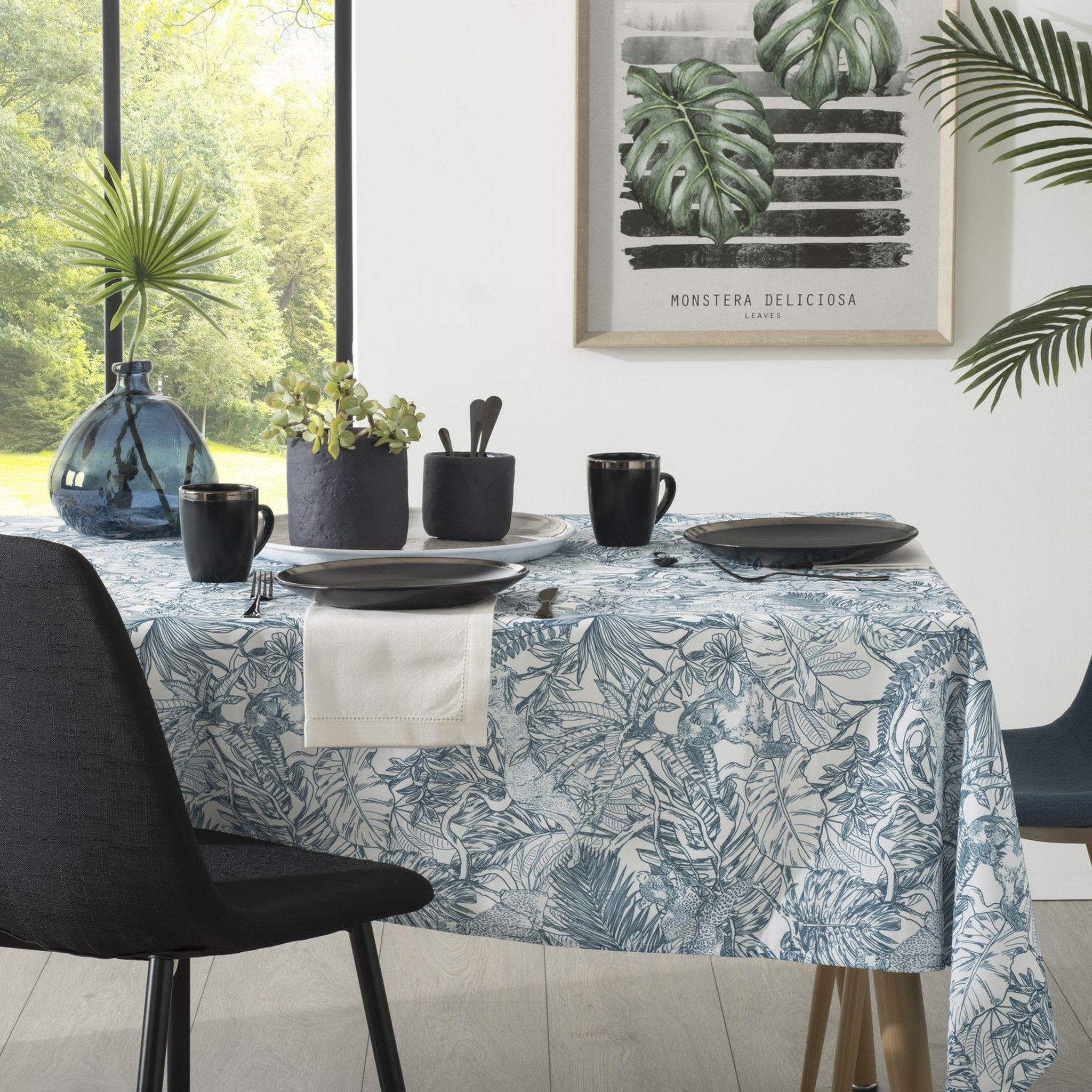 Voir la diapositive 4 : ATMOSPHERA Nappe anti-tache ethnique tikal - l. 240 x l . 140 cm - vert