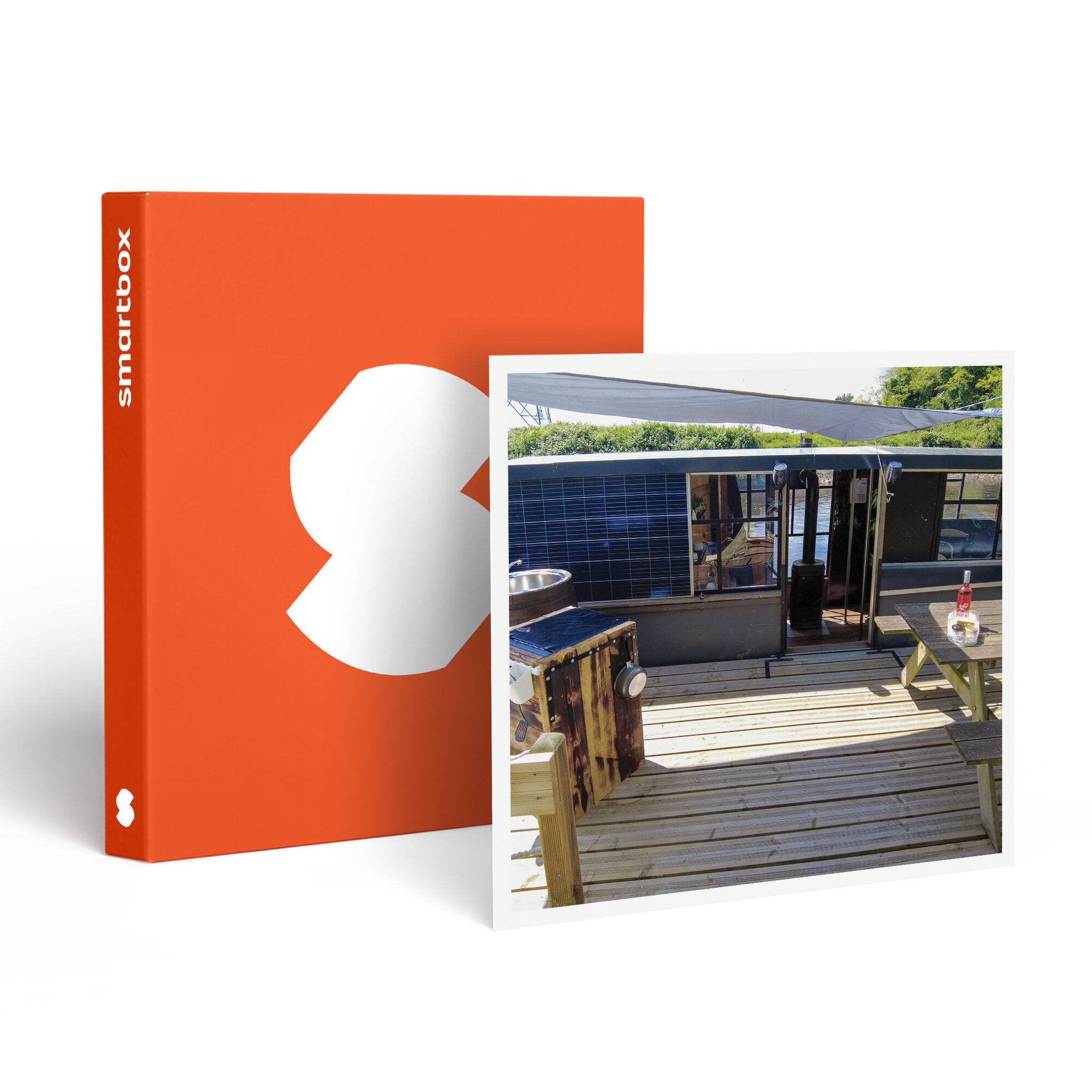 Smartbox 3 jours insolites à bord d'une péniche solaire en famille près de saint-nazaire - coffret cadeau séjour