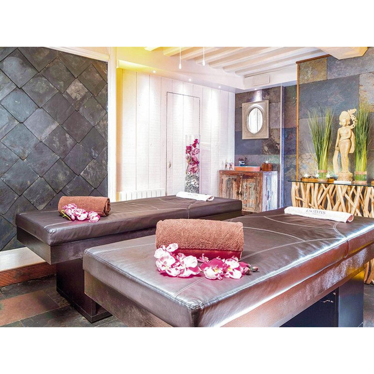 Smartbox Séjour détente dans le pays d'Auge : 2 jours avec modelage et accès à l'espace détente - Coffret Cadeau Séjour