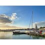 Smartbox Promenade en voilier à La Rochelle, 2h au coucher du soleil - Coffret Cadeau Sport & Aventure