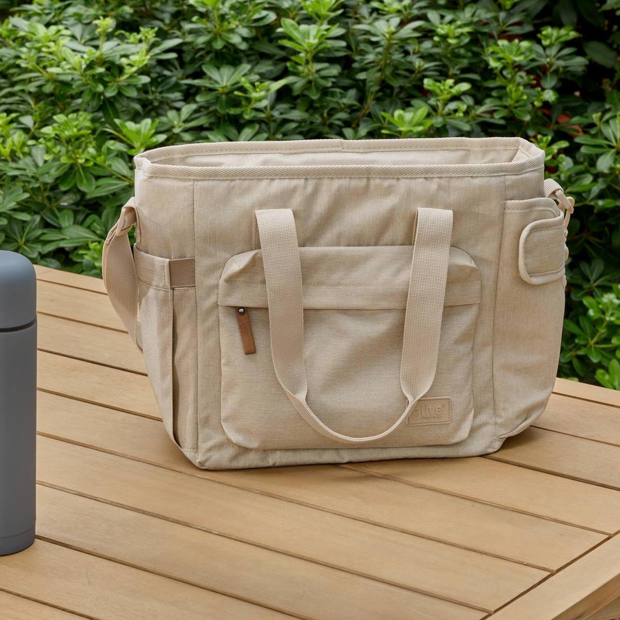 Voir la diapositive 3 : FIVE Sac repas isotherme multi-poches  lena  12l beige