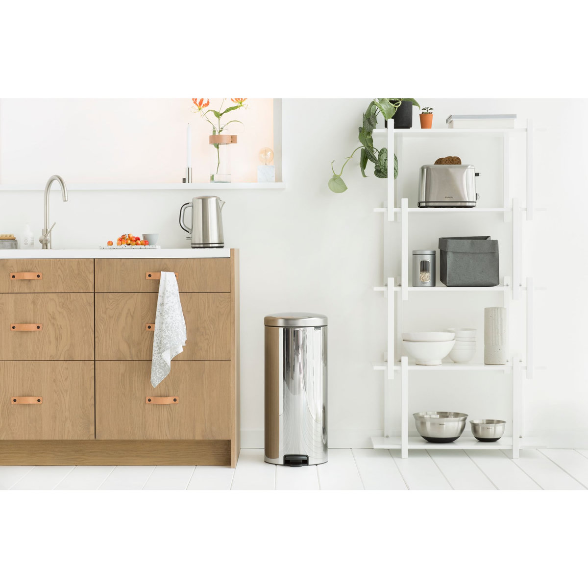 BRABANTIA Poubelle à pédale NEWICON 30 L BRILLIANT STEEL